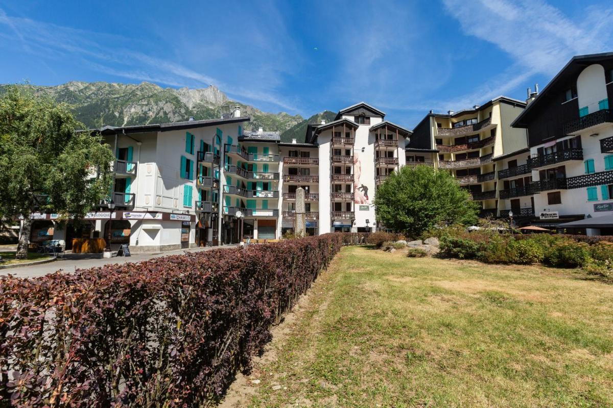 Chamonix Sud - Balme 111 - Happy Rentals view 2