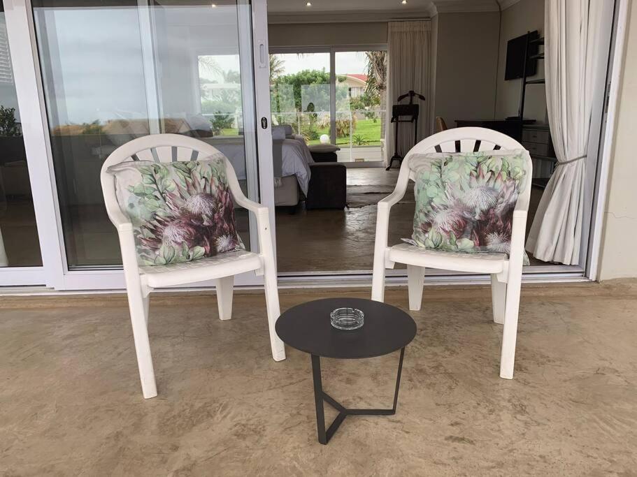 The Studio on Cordia DSTV WIFI 2km from Umhlanga Beach