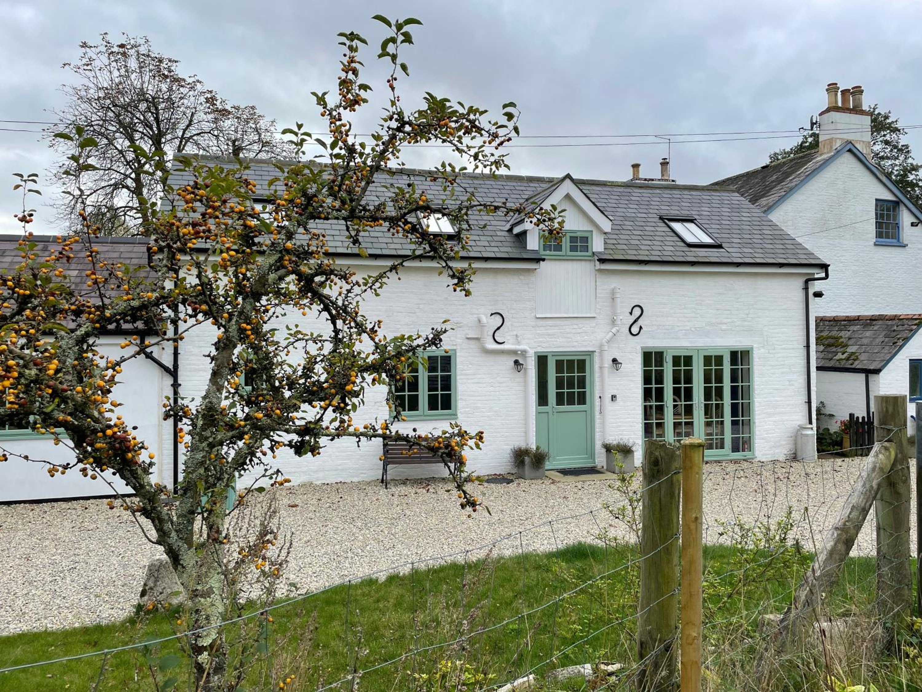 Wareham Vacations - Cottages at Woodlands, Appleloft - Property Image 2
