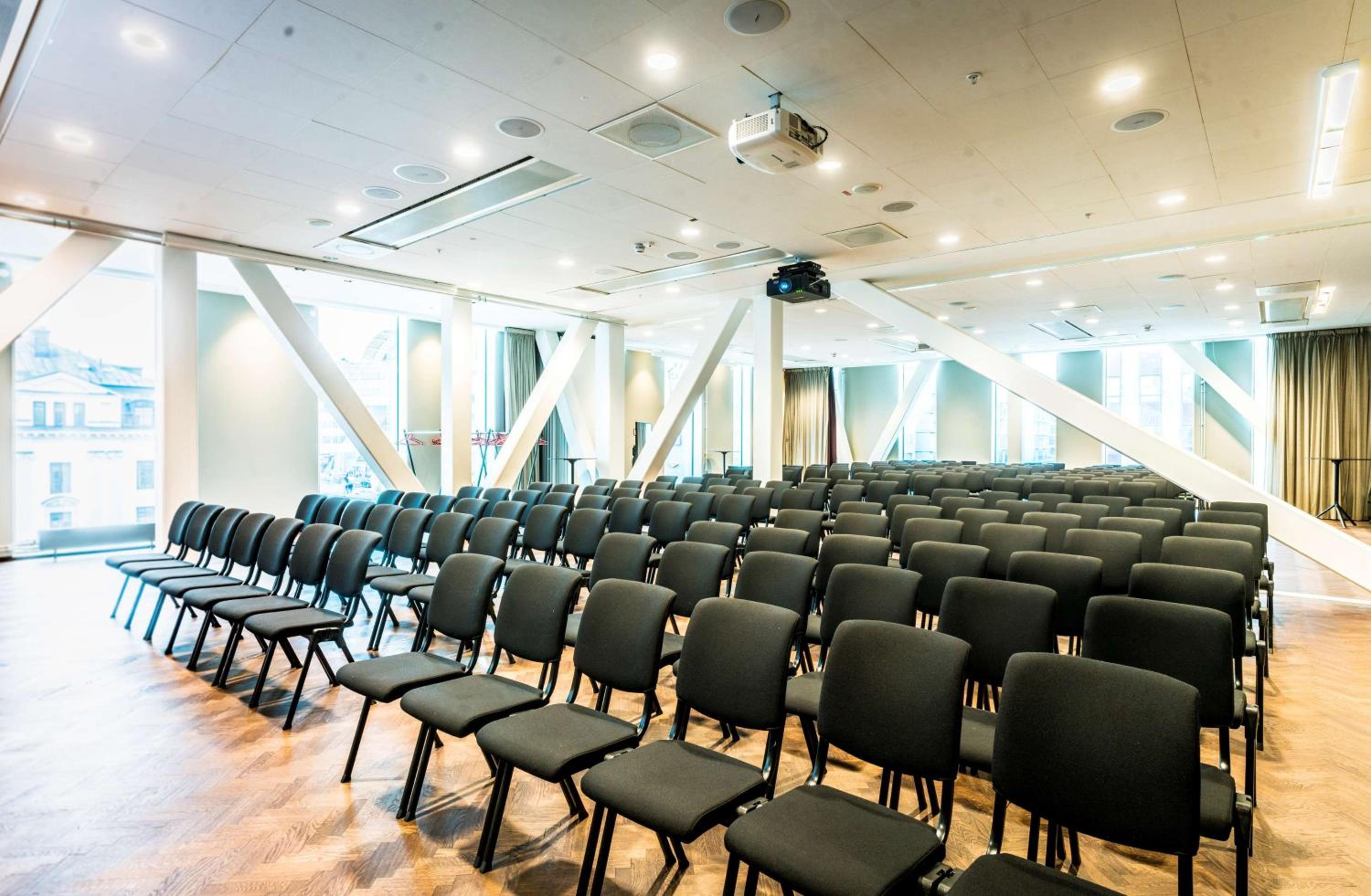Stockholm Vacations - Scandic Continental - Property Image 39