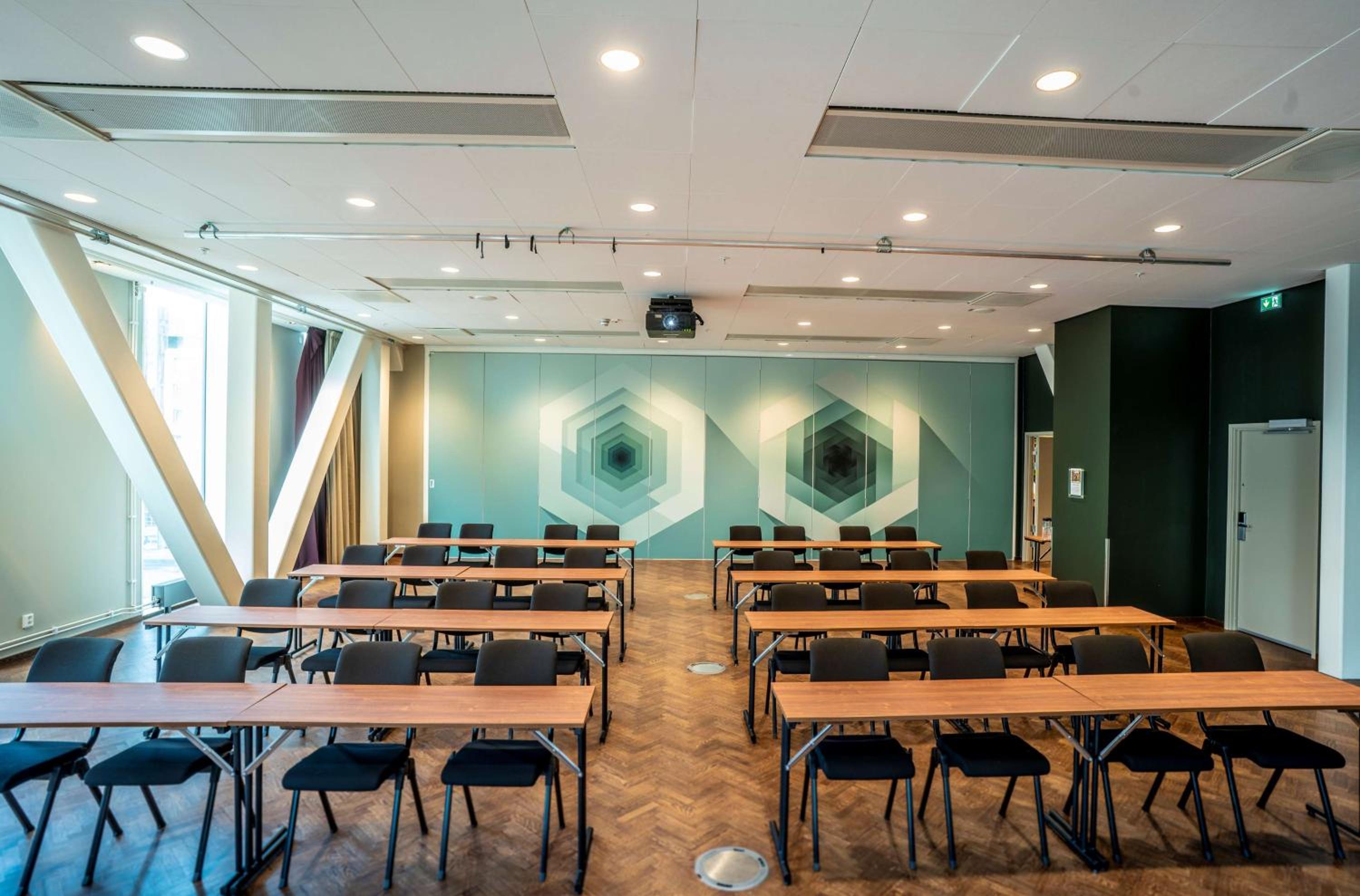 Stockholm Vacations - Scandic Continental - Property Image 49