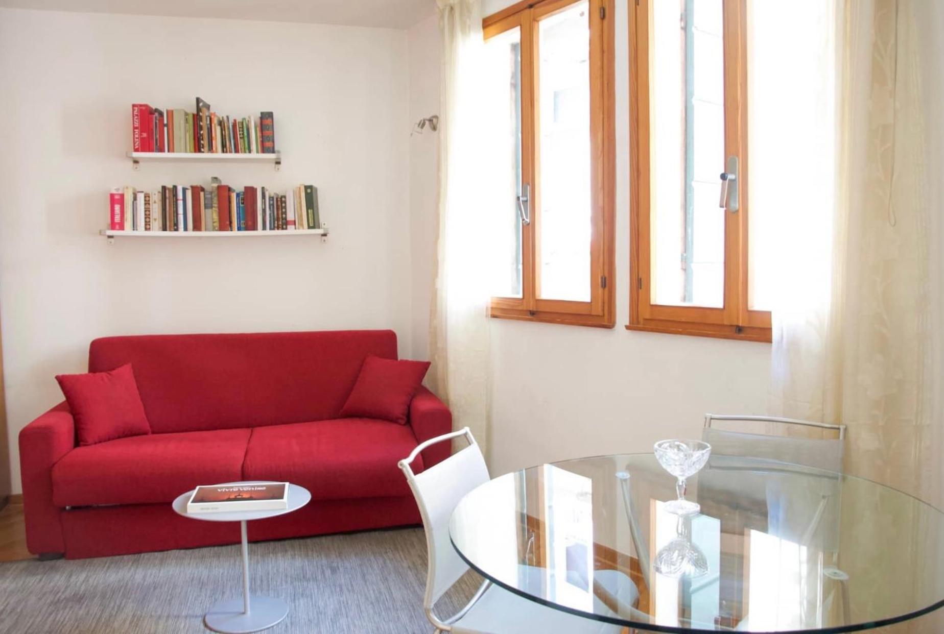 Anzolo Palace - Rooms & Apartments