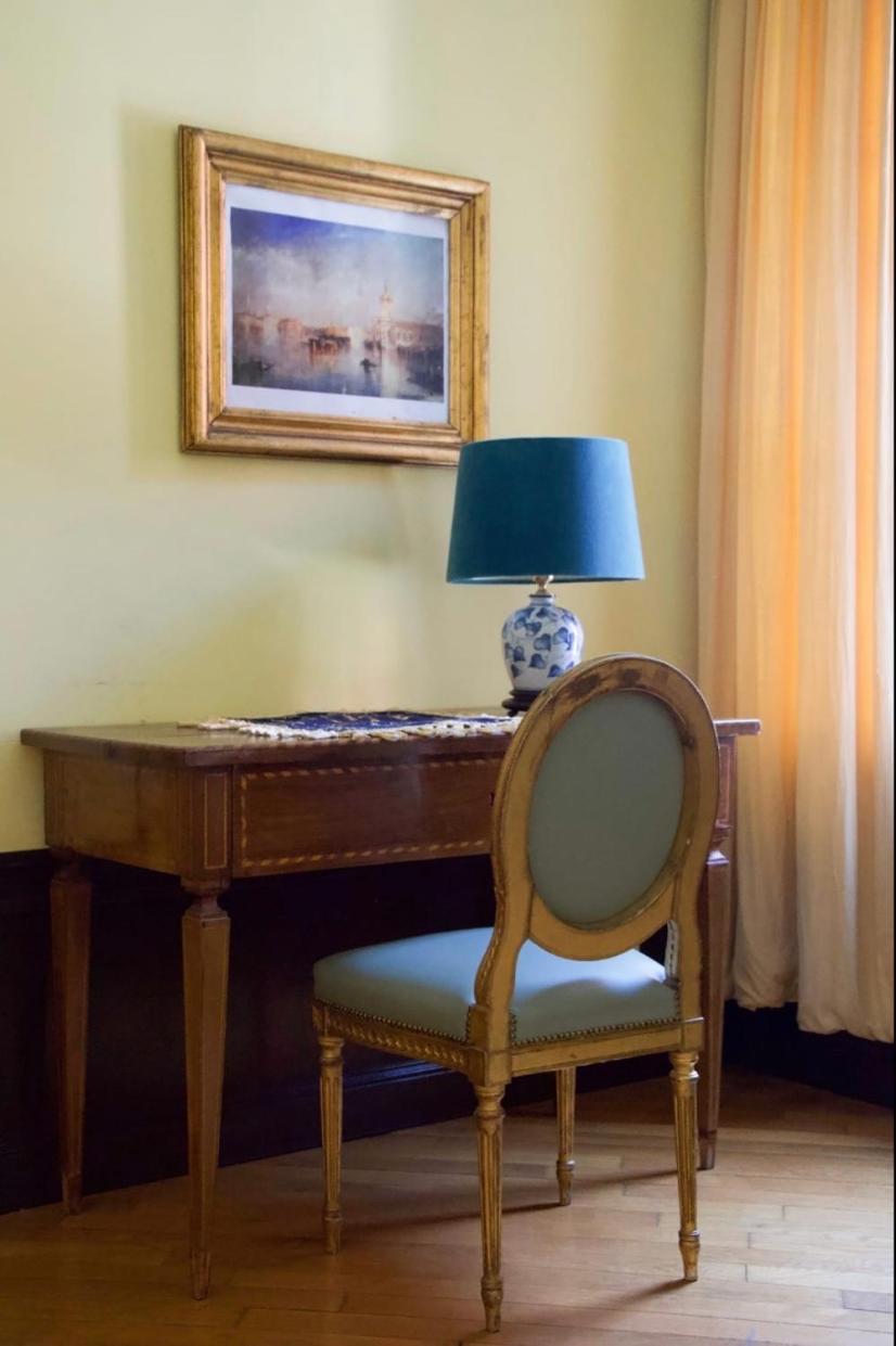 Anzolo Palace - Rooms & Apartments