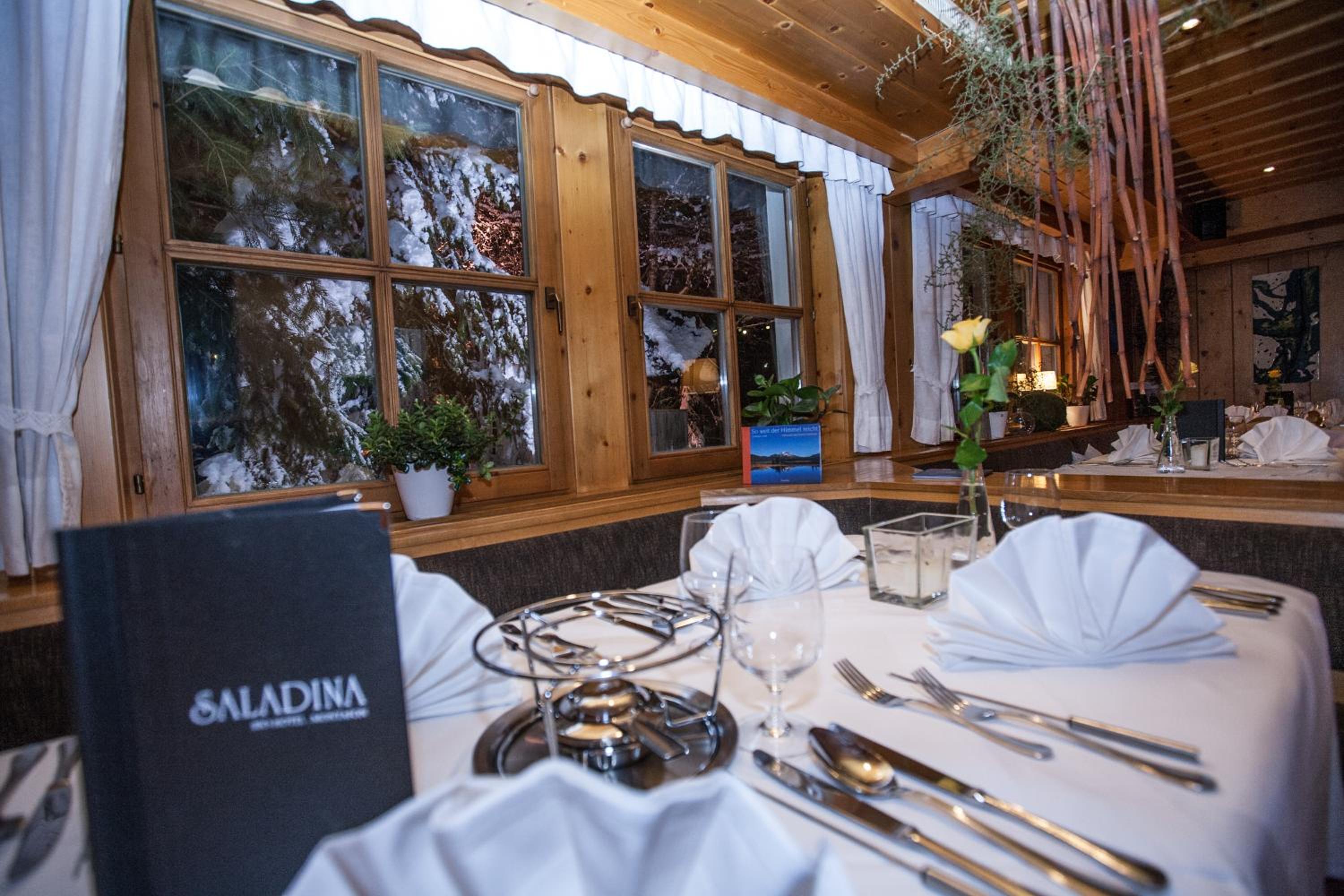 Aparthotel Saladina