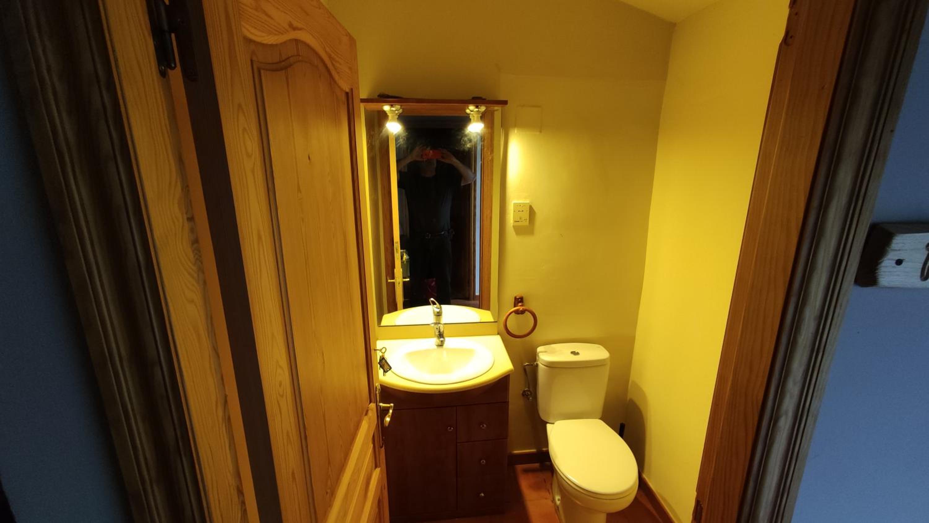 Photo 42