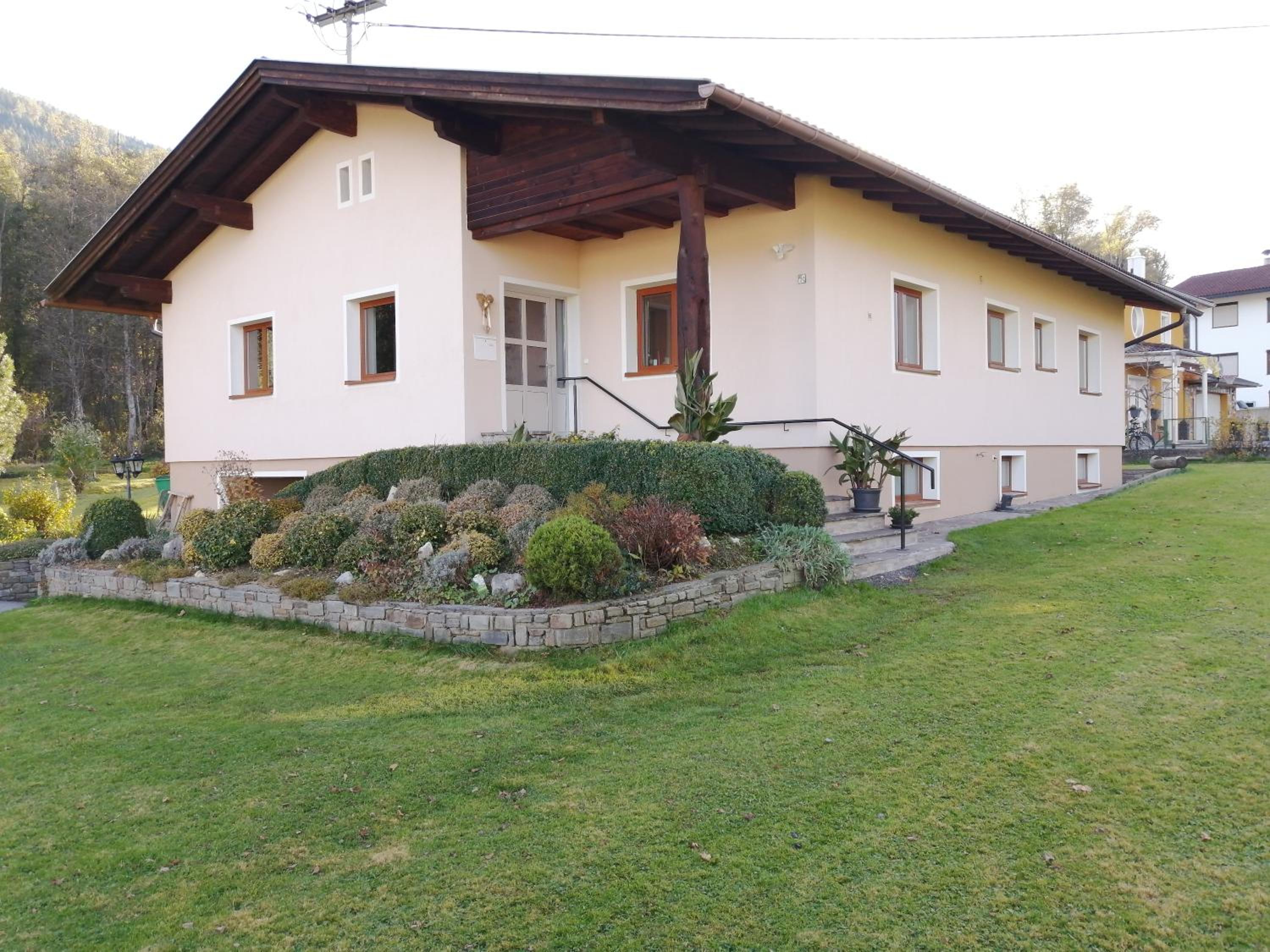 Apartmenthaus PARADISE