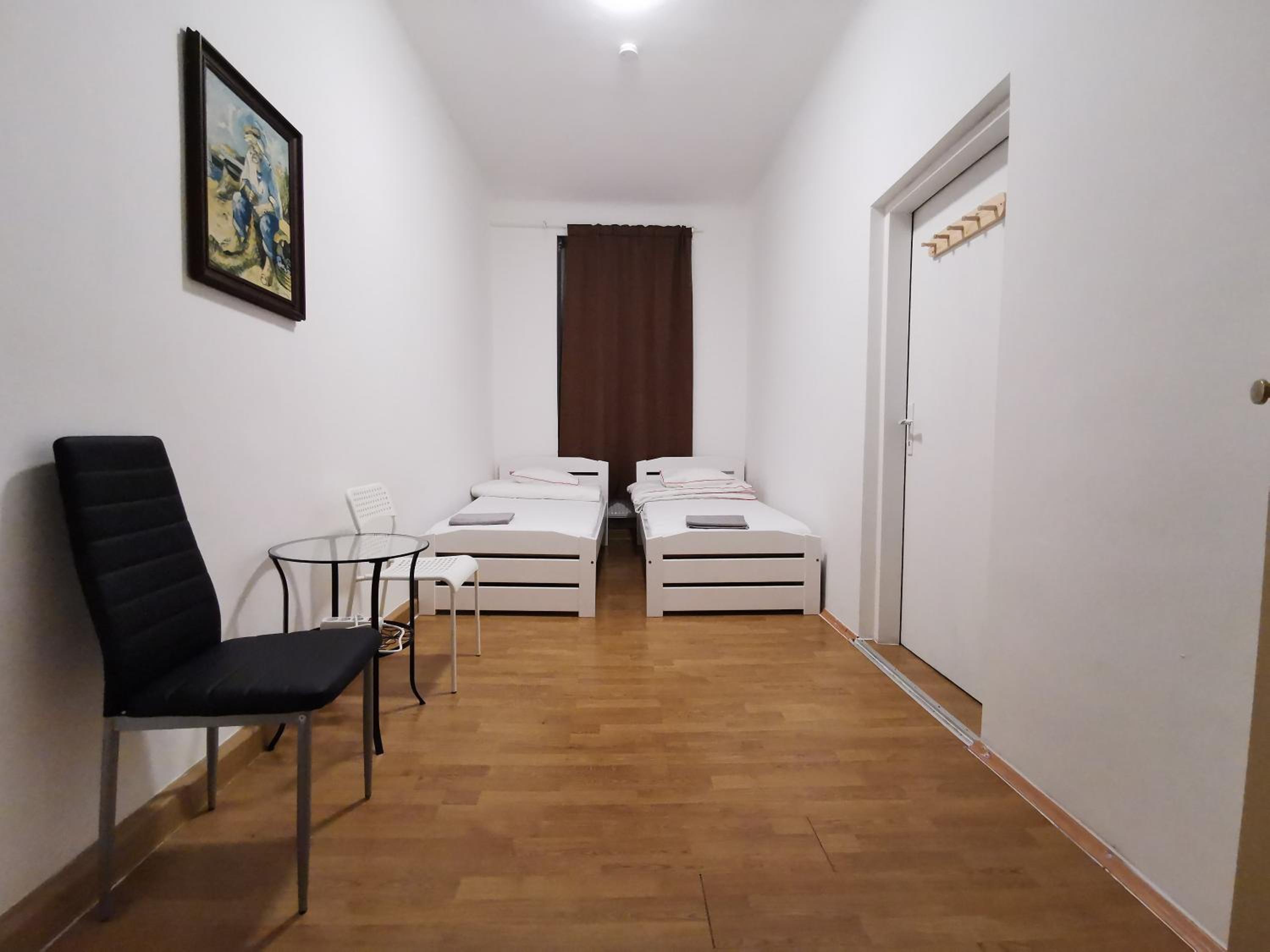 7brunnen Hostel Beds & Rooms