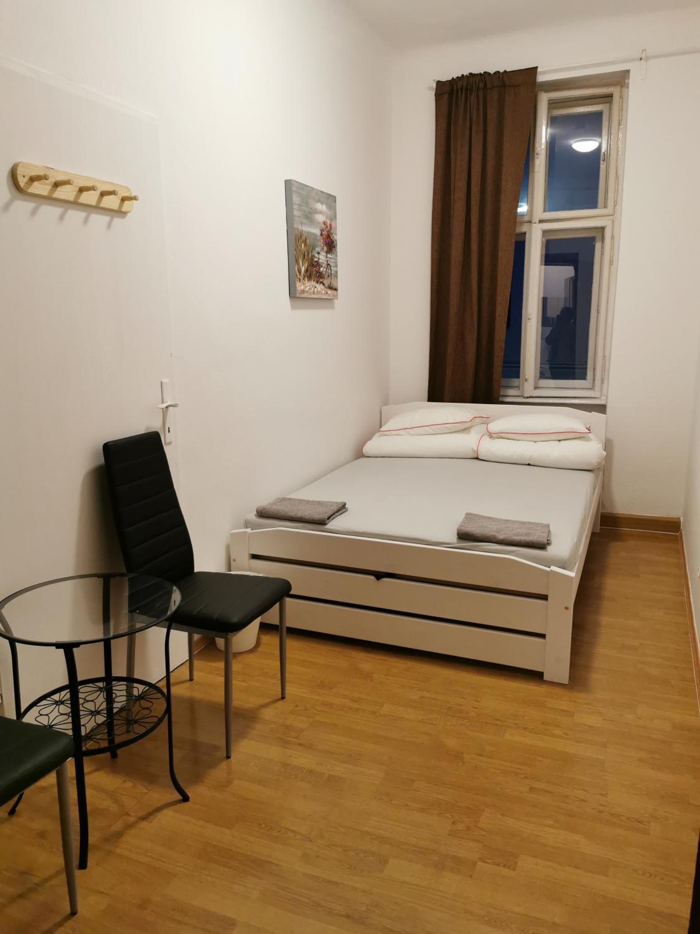 7brunnen Hostel Beds & Rooms