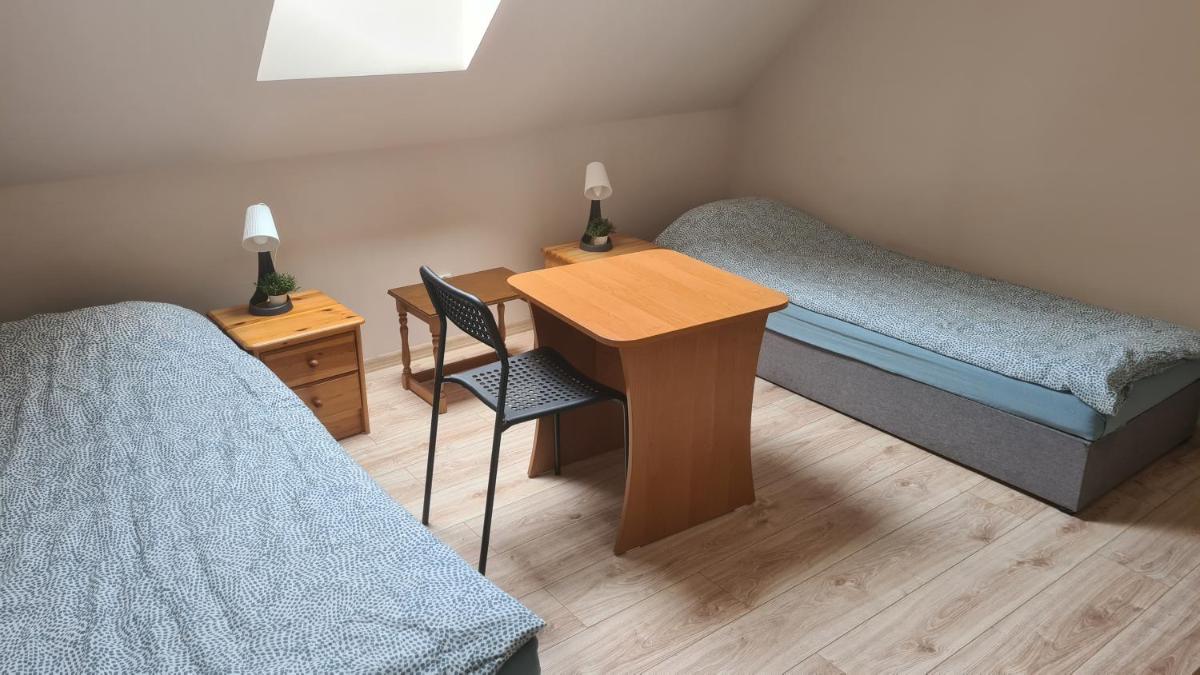 W20 Hostel en Golędzinów