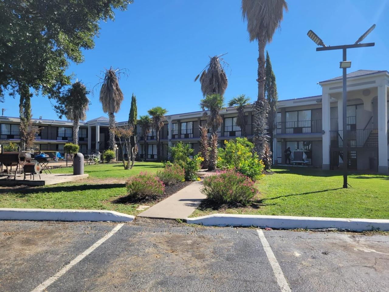 Knights Inn San Antonio near Frost Bank Center, Kuva 38