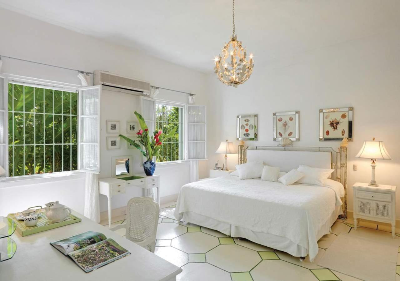 Villa Nelson Gay