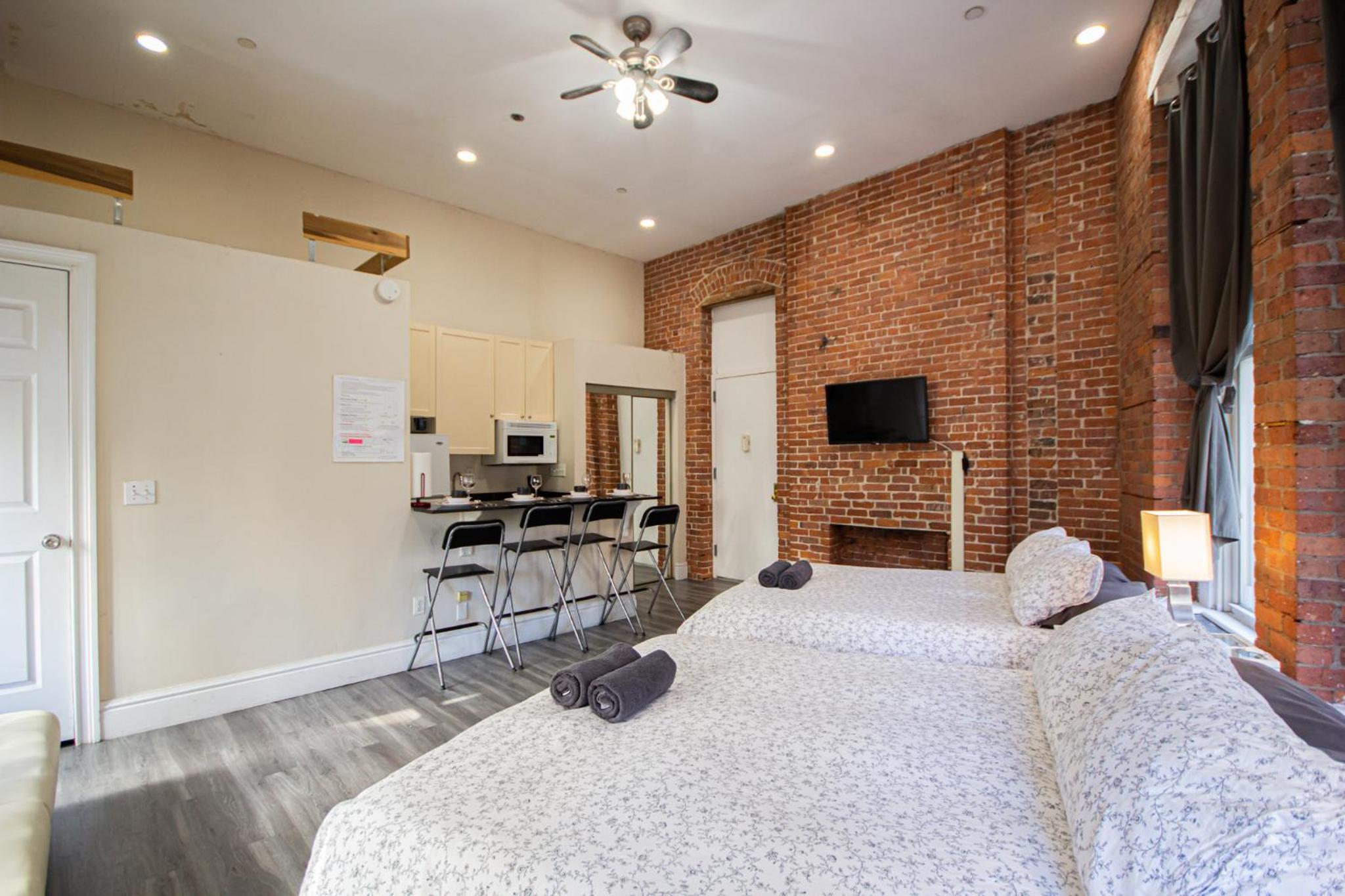 STUDIO PLUS, Next to the Korea-Town