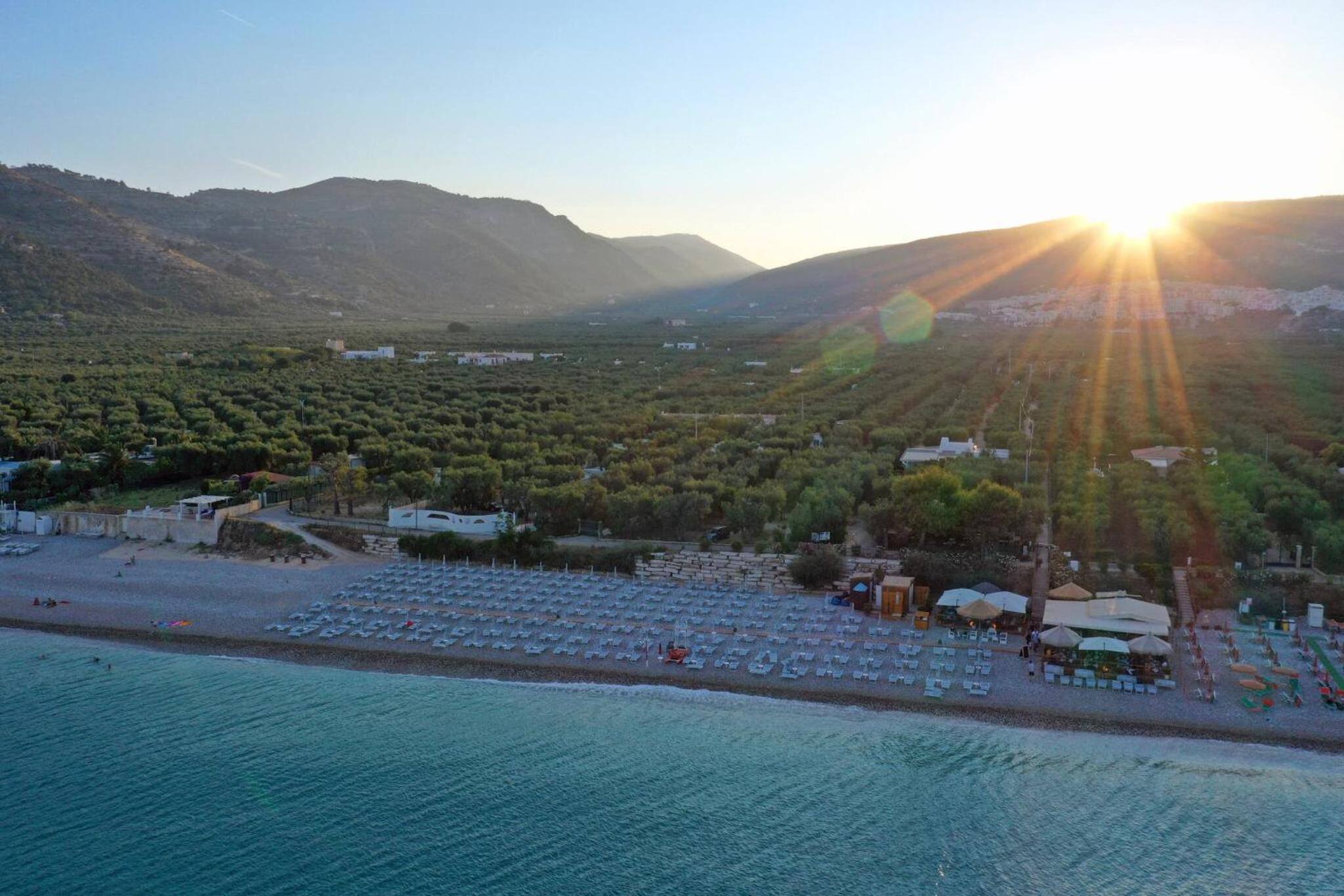 saracena Holiday Home with Beach and Swimming Pool