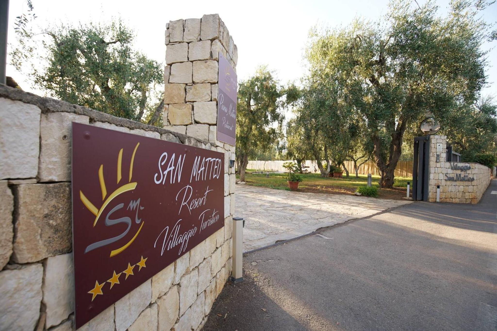 saracena Holiday Home with Beach and Swimming Pool