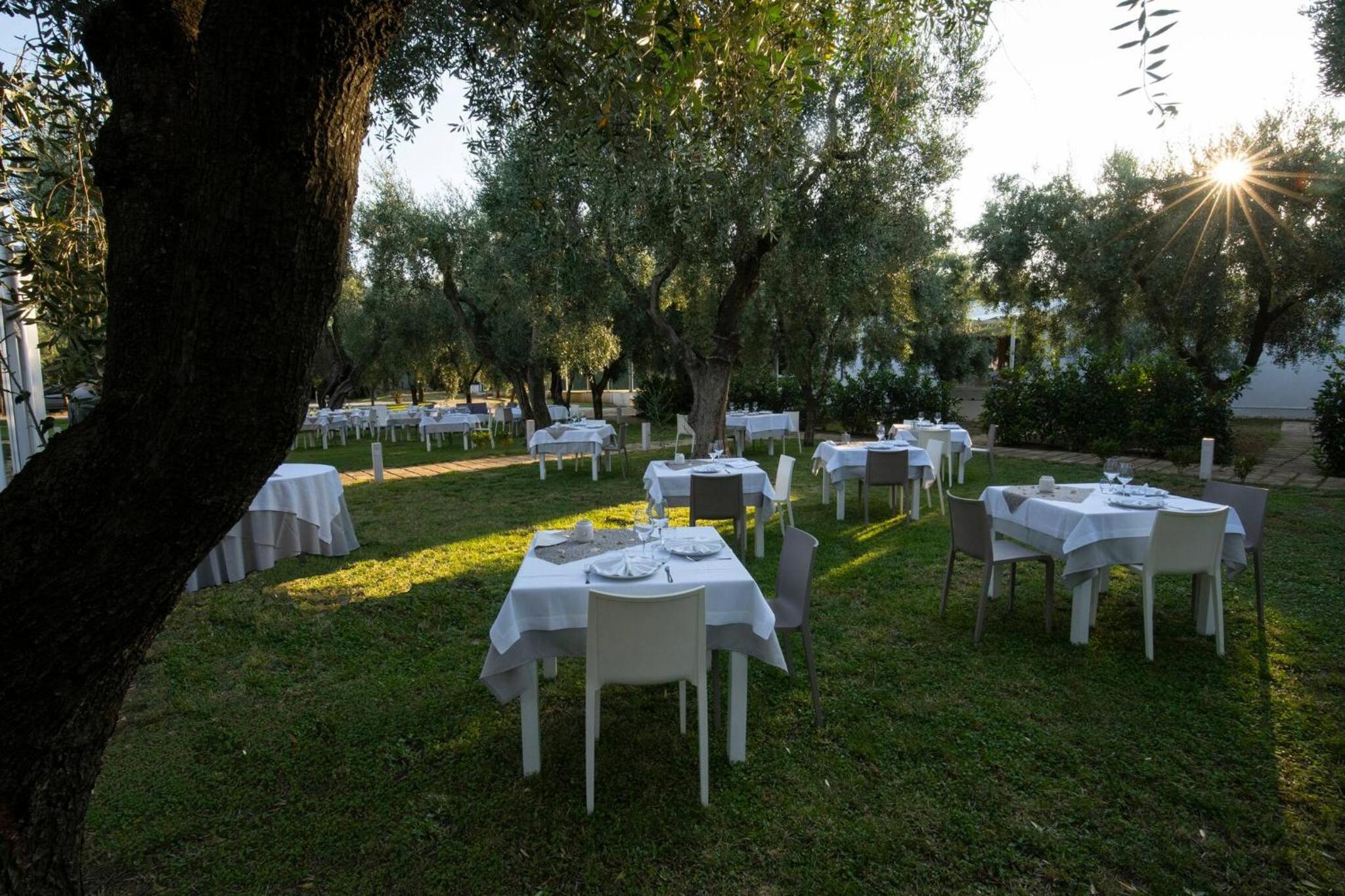 saracena Holiday Home with Beach and Swimming Pool