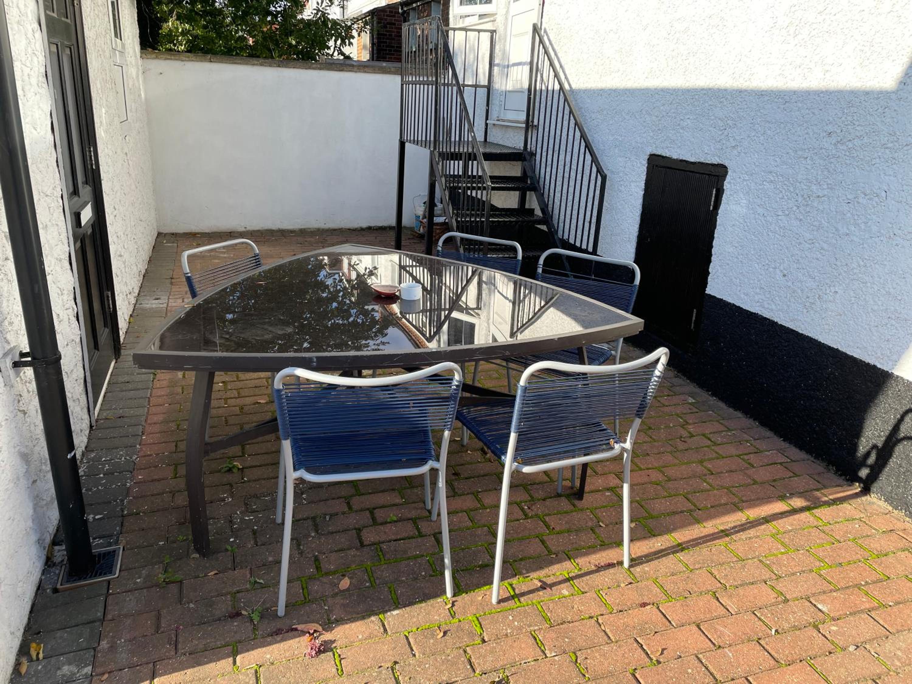 outdoor bbq area