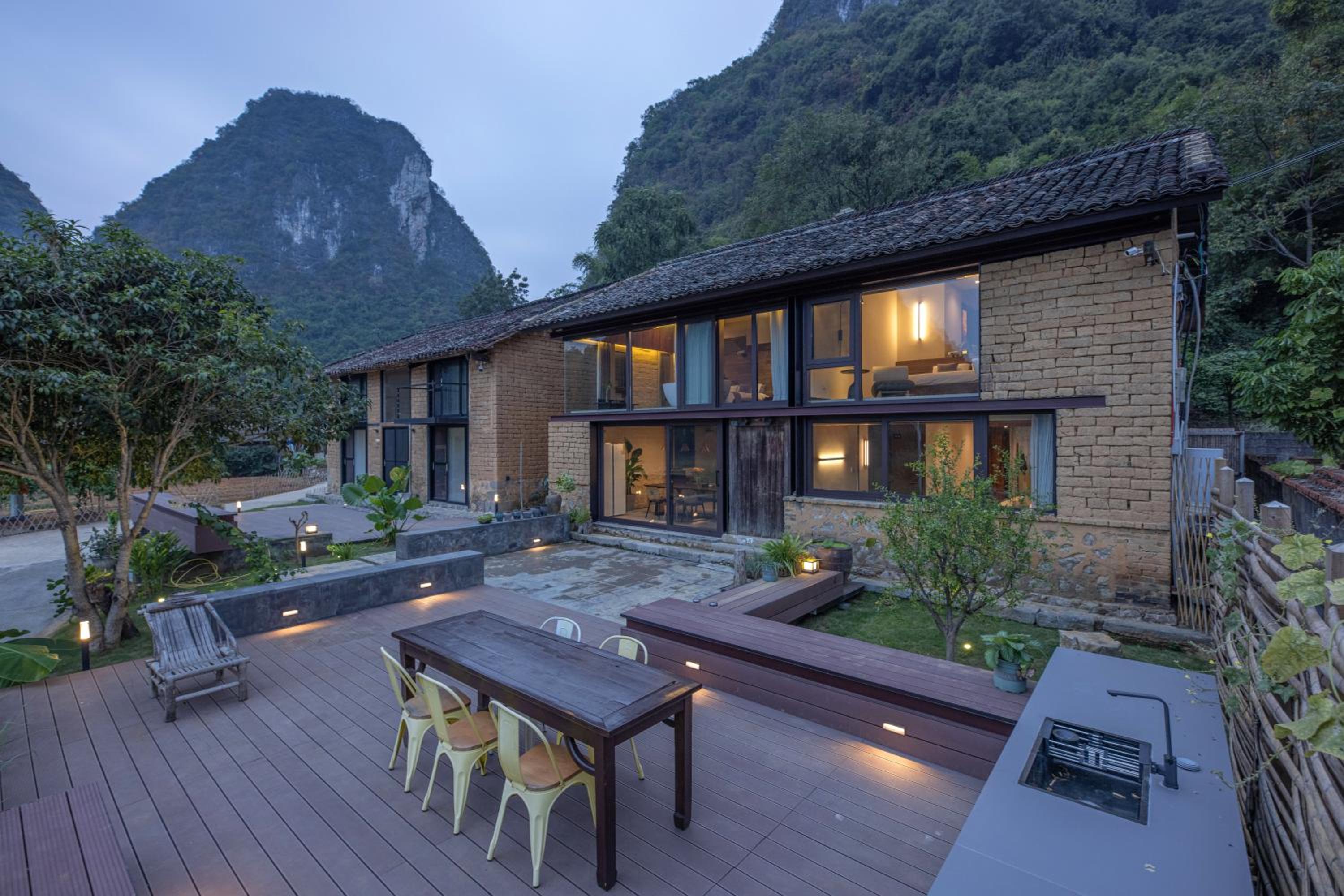 Yangshuo Hillside Homestay
