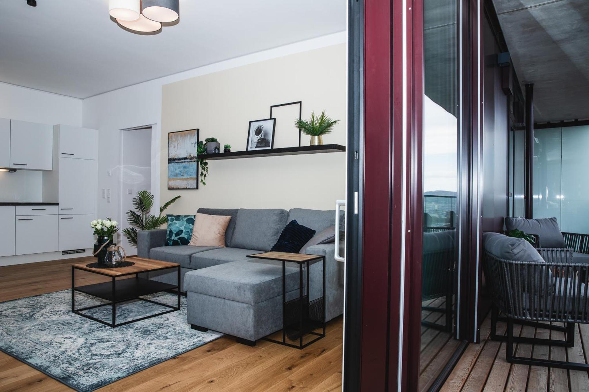 Great apartment with view and heated rooftop Pool