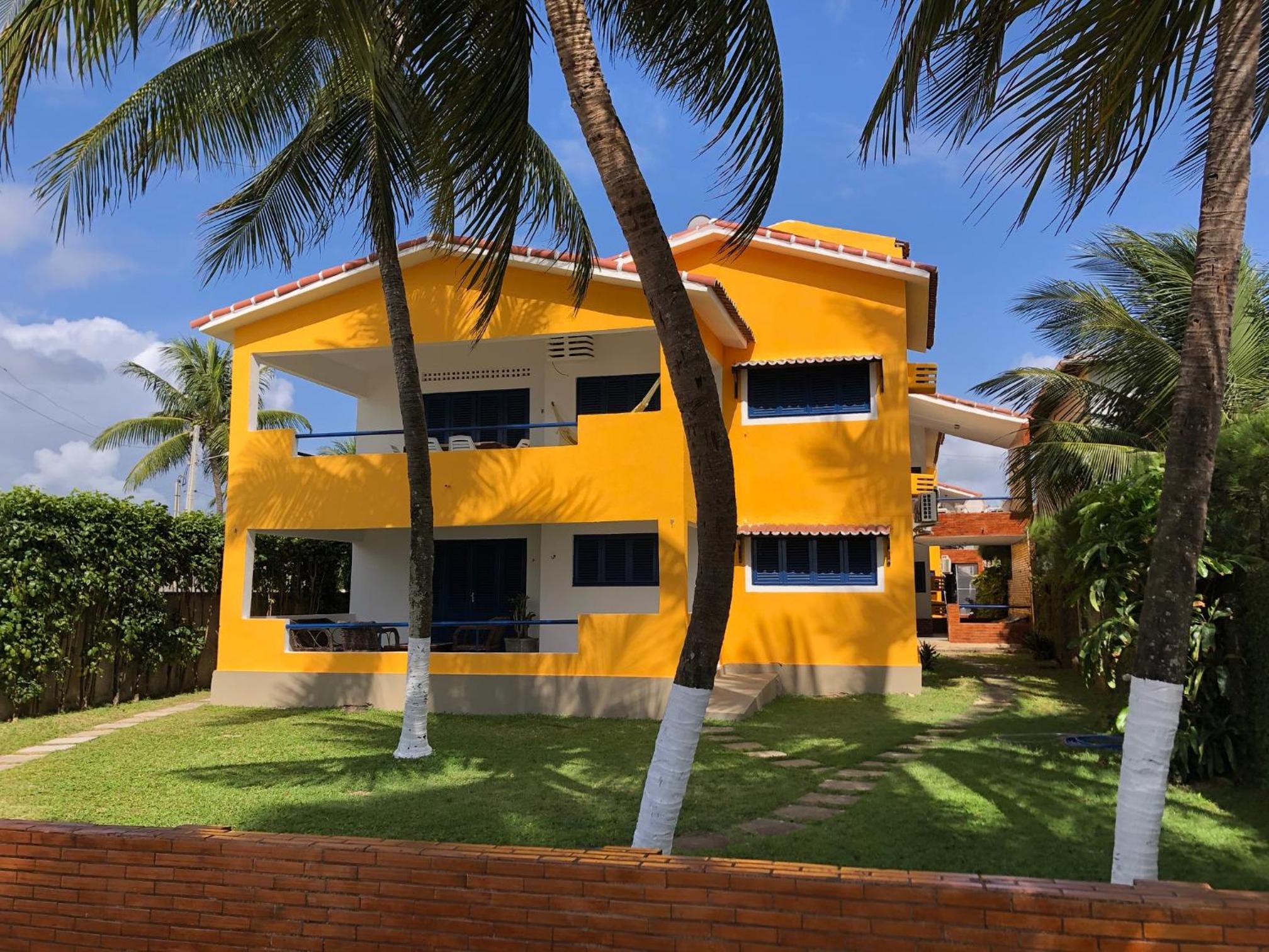 Casa/Apto em Condomínio na Beira-Mar em Tamandaré / Próximo a Praia dos Carneiros