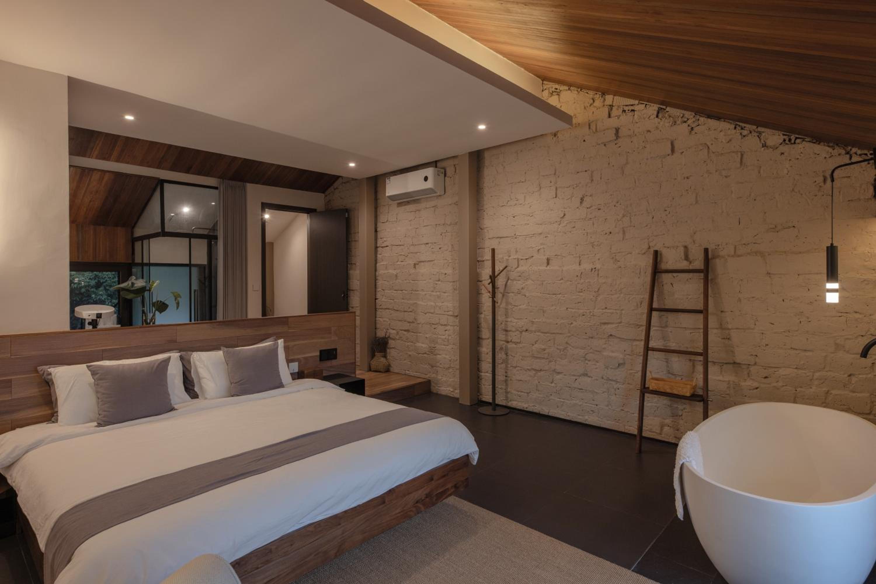 Yangshuo Hillside Homestay