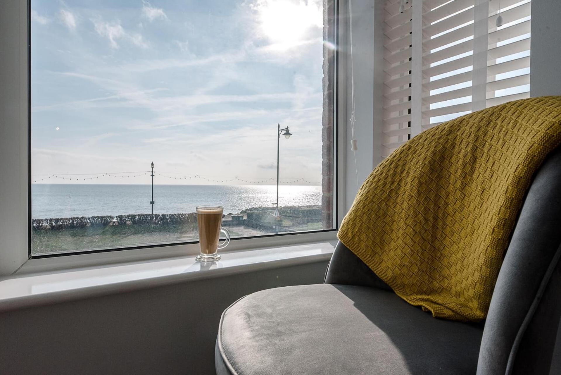 4 Buregate House, Felixstowe view 4