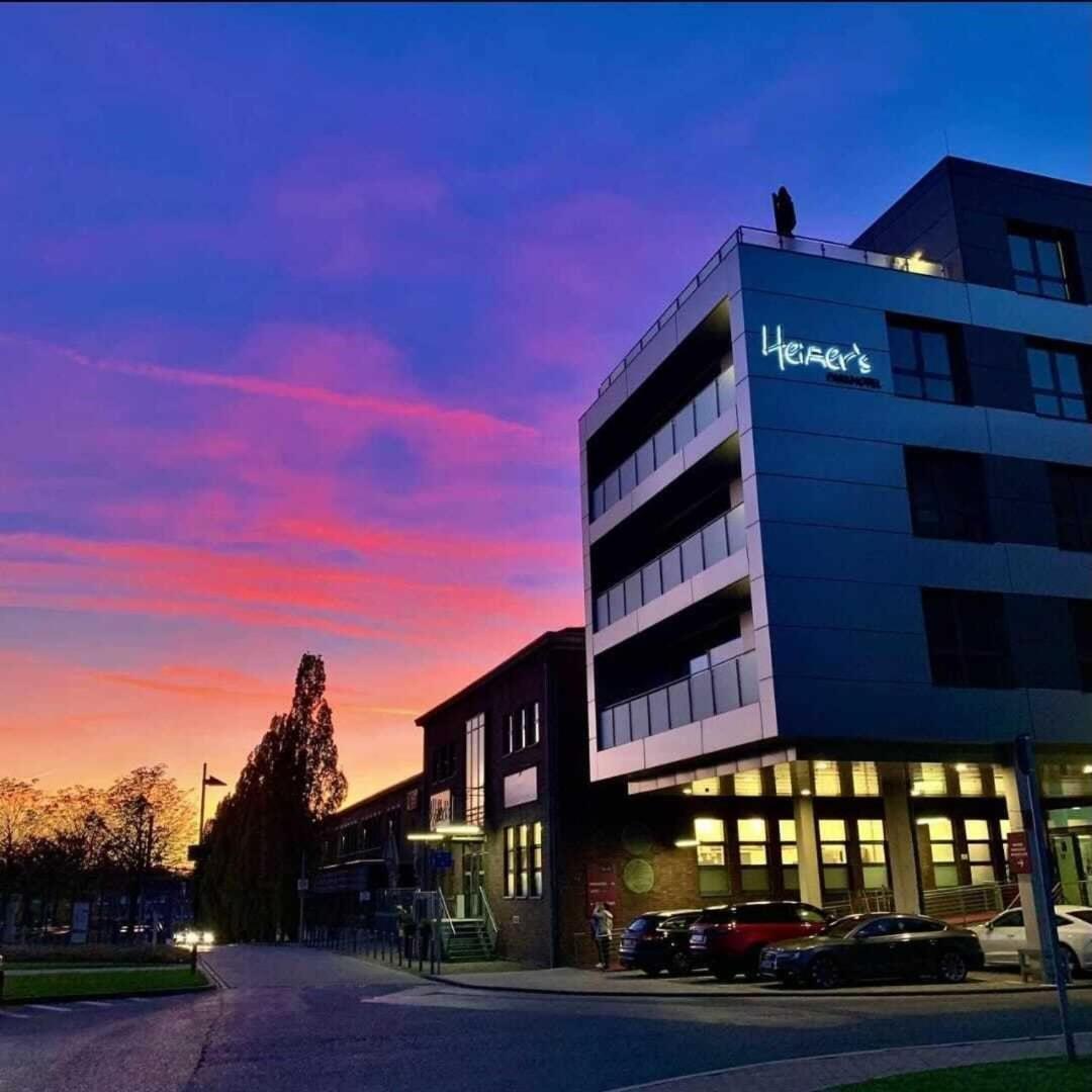 Hotel Heiner's Parkhotel - Image 1