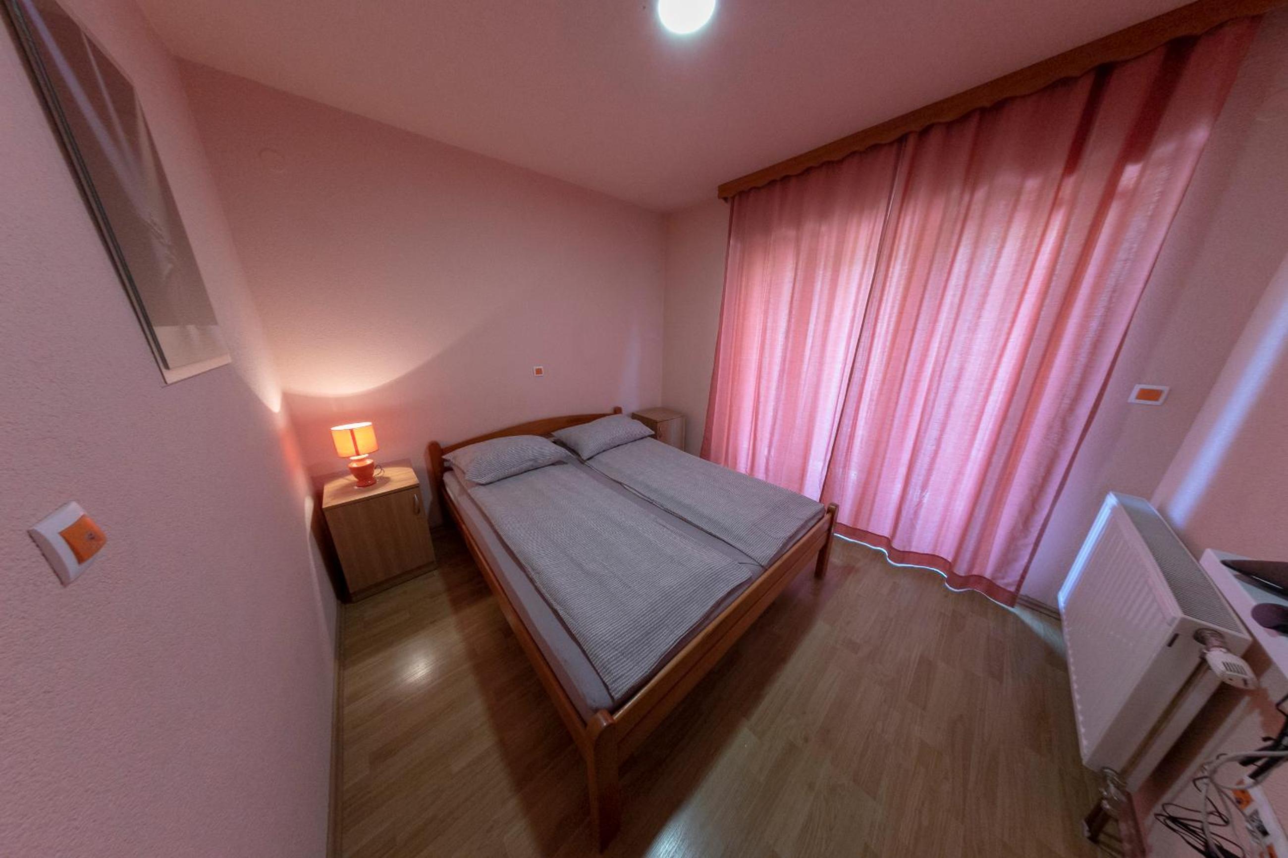 Apartments Crvena Jabuka