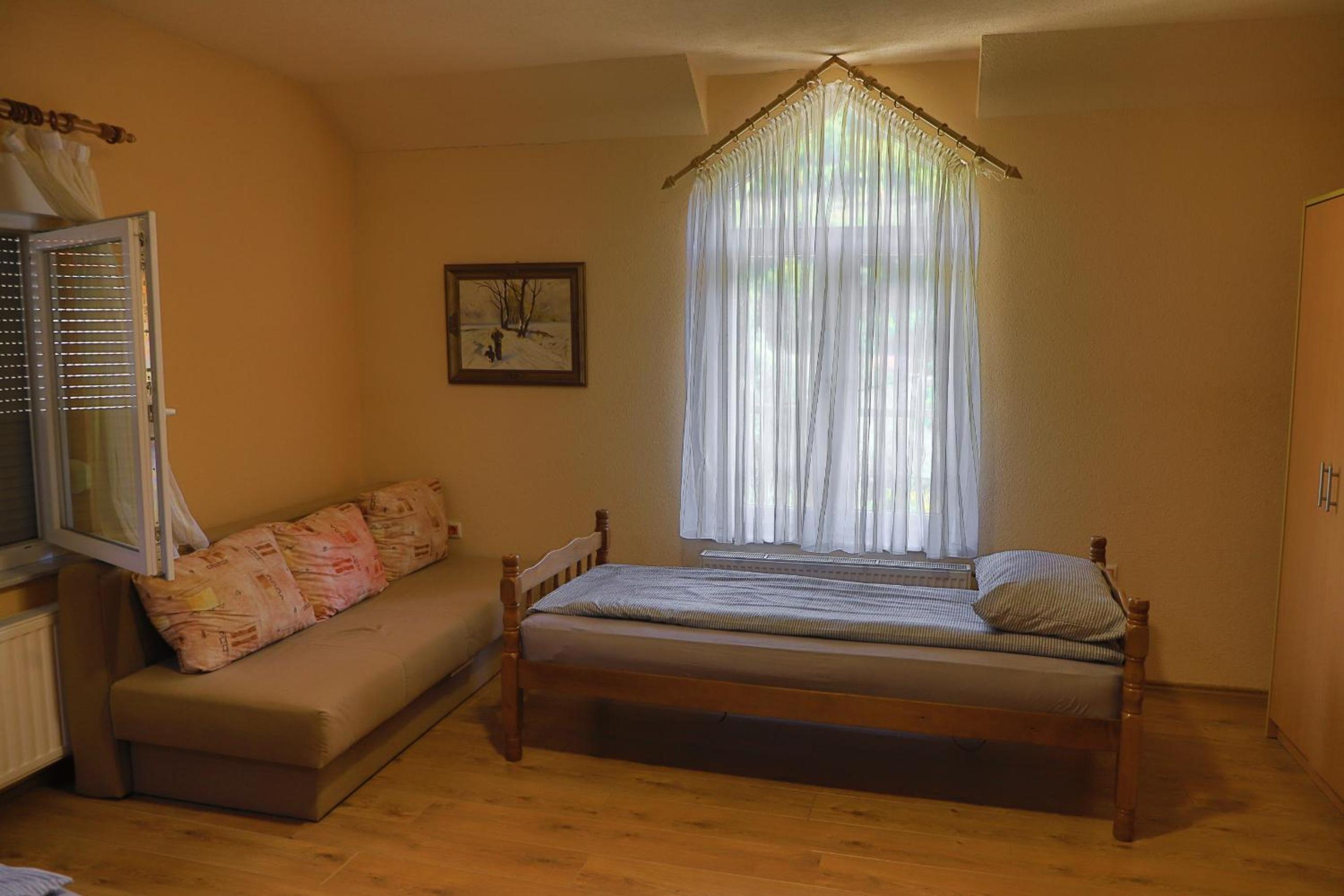 Apartments Crvena Jabuka
