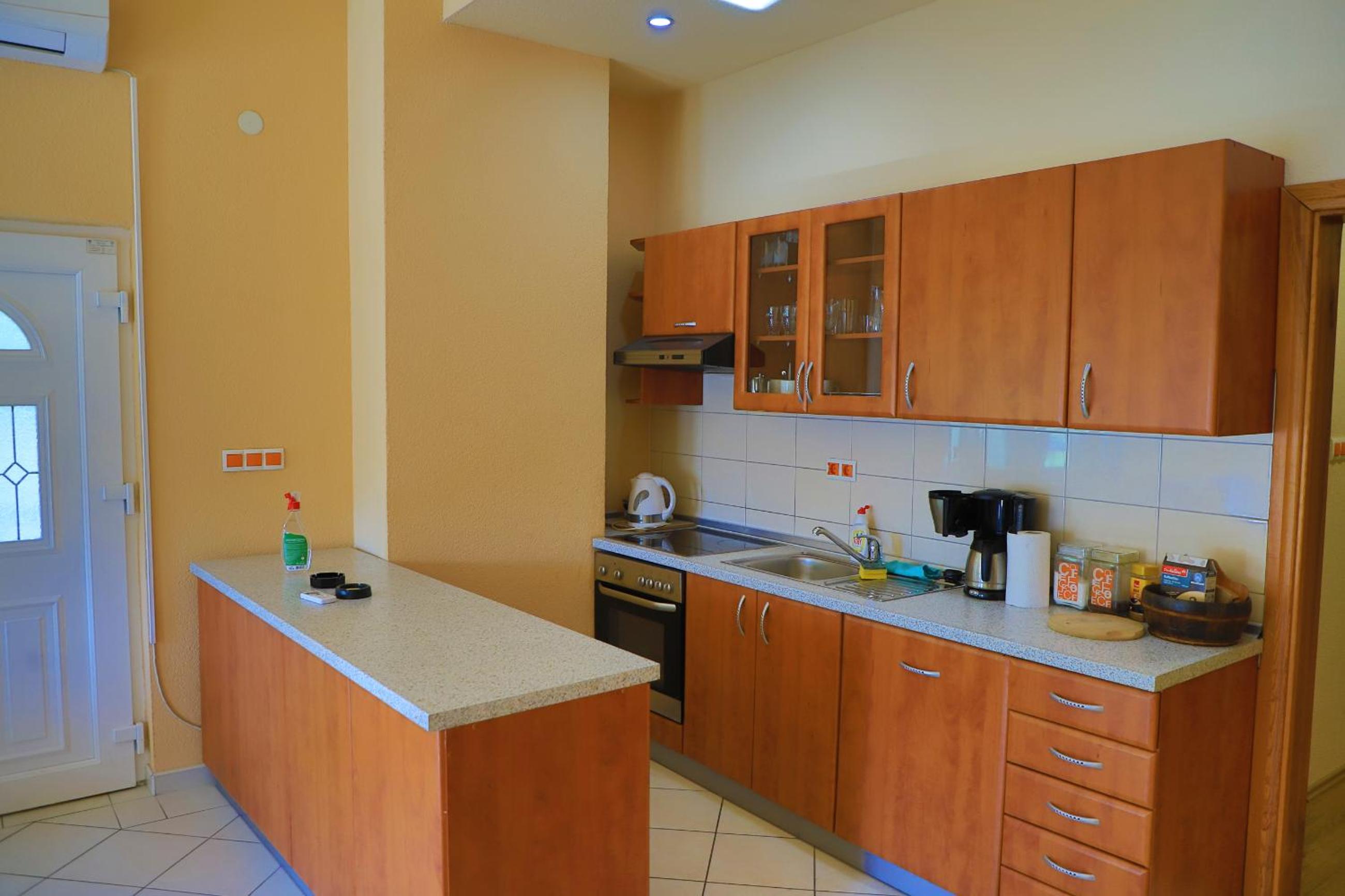 Apartments Crvena Jabuka