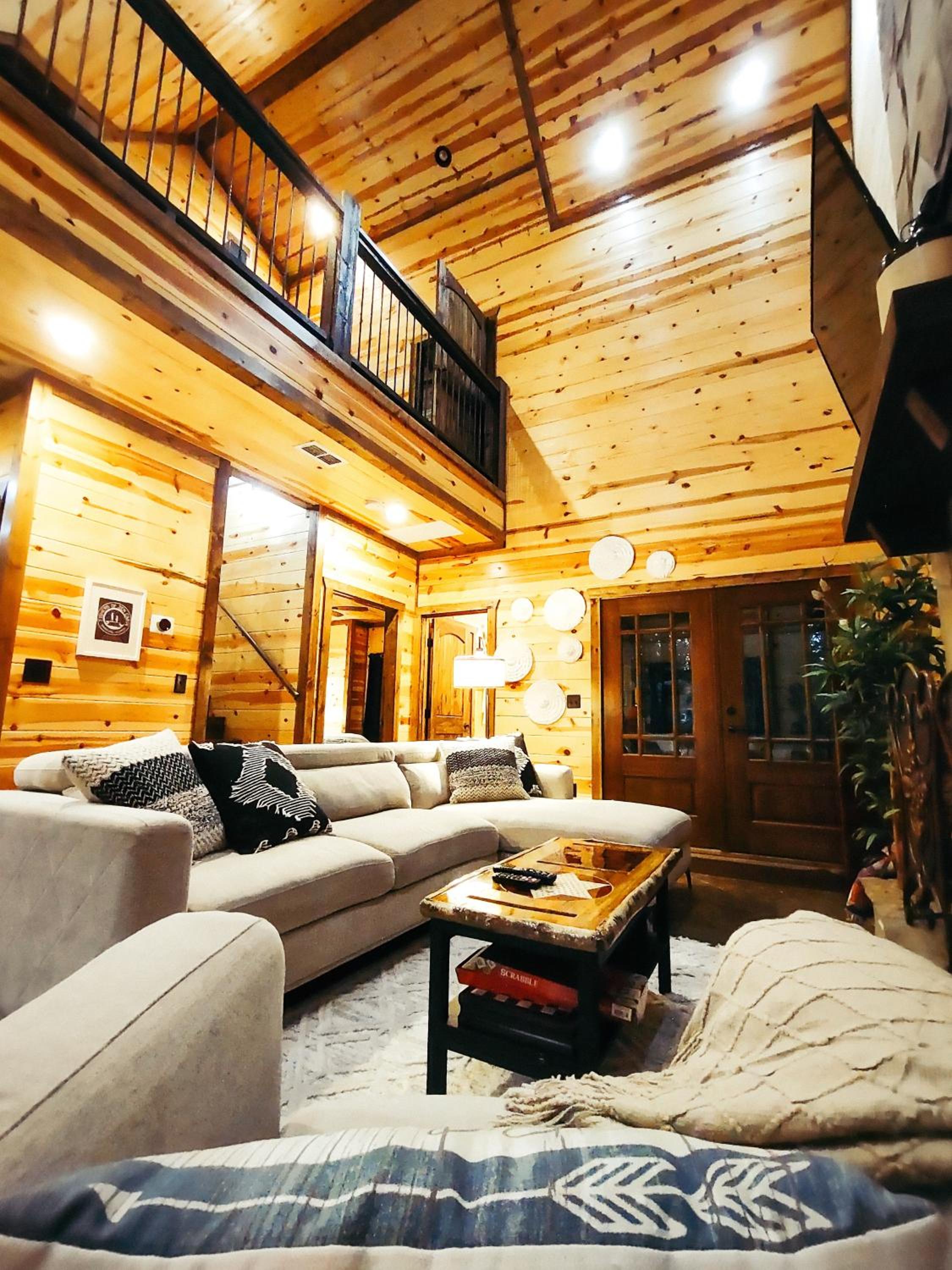 Fishers of Zen - Broken Bow Vacation Cabin view 2
