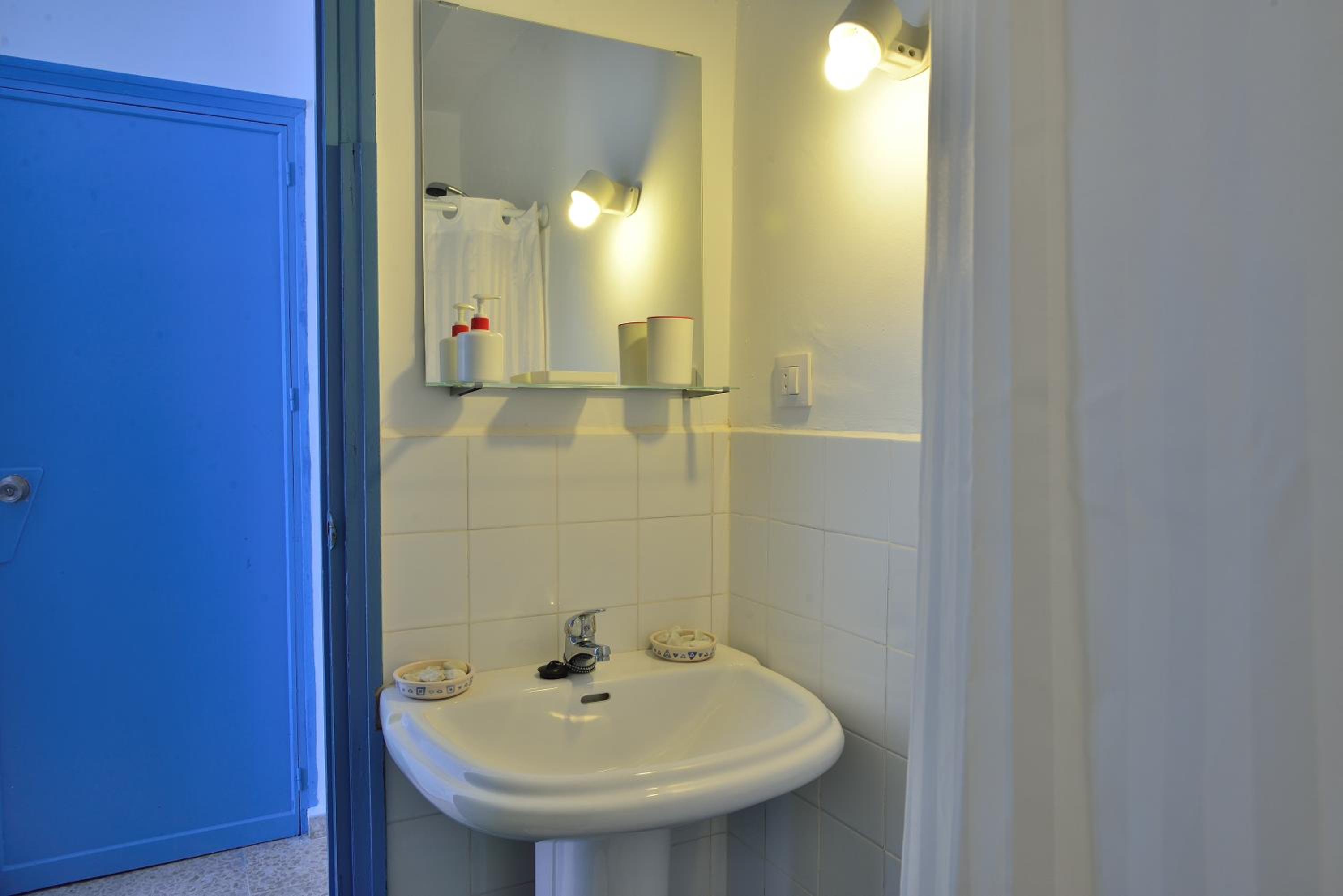 Photo 46