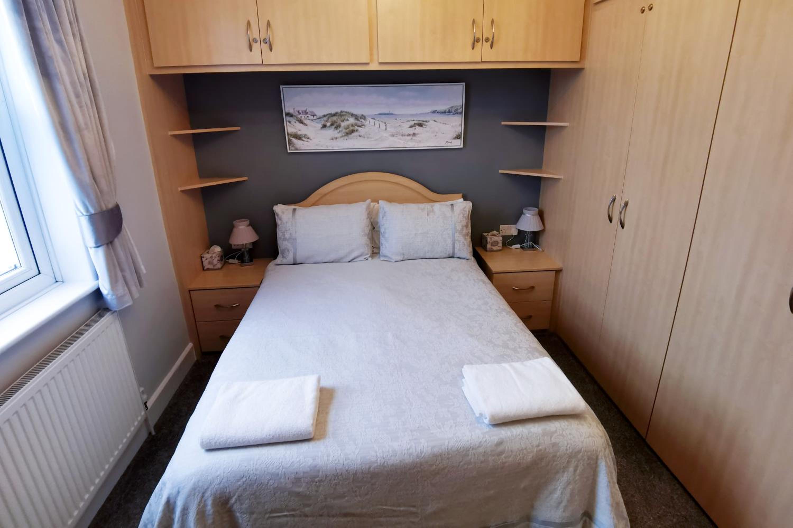 Avoncot Guest House