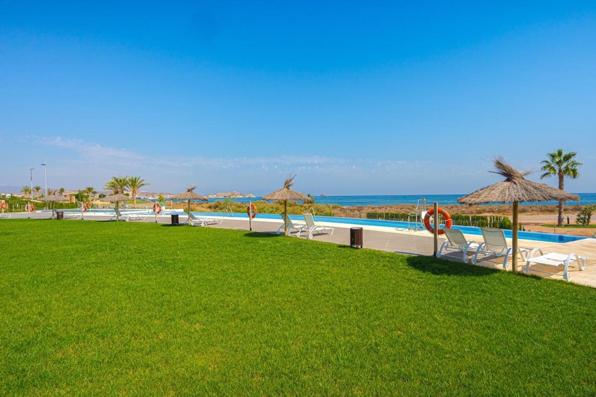 Linara view 4