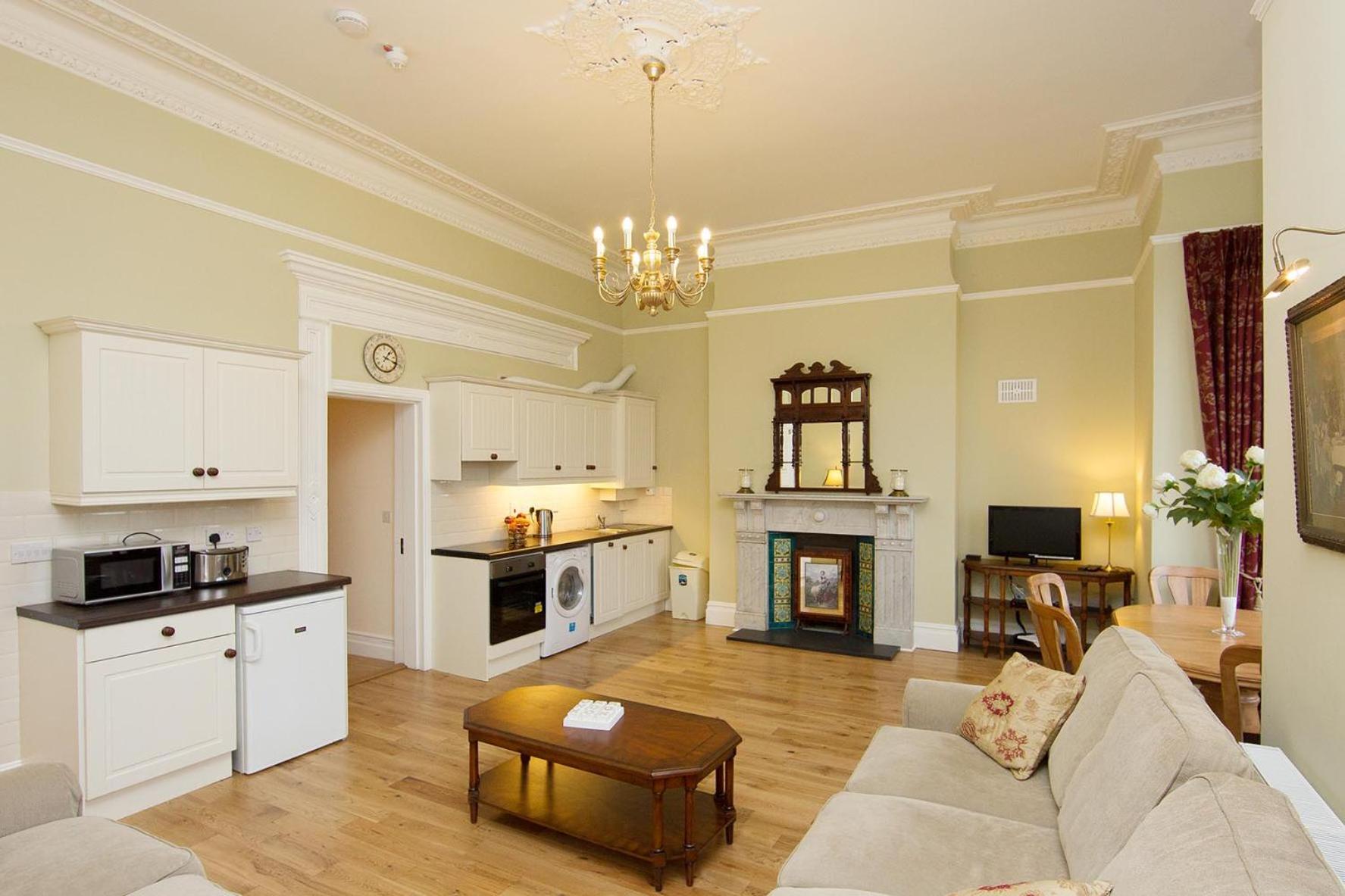 Glencourt Apartments