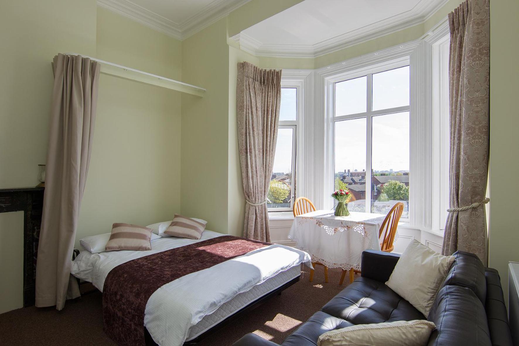 Glencourt Apartments