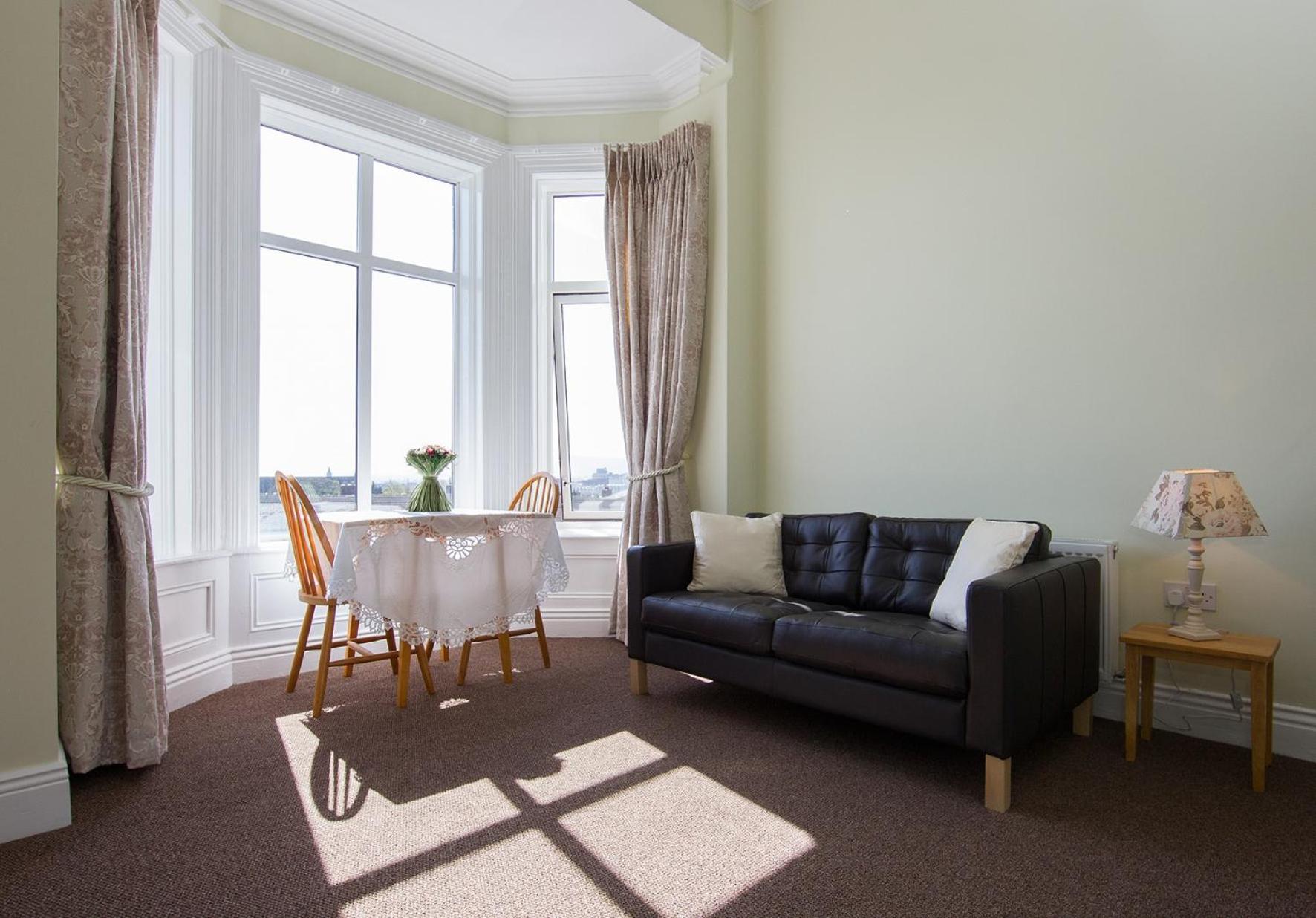Glencourt Apartments