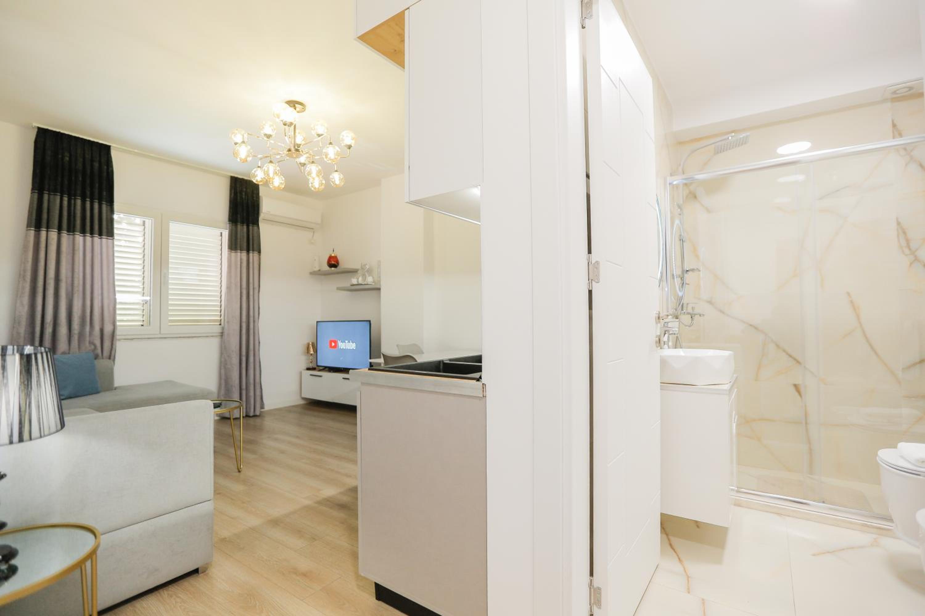 Miku Apartment-Amazing 1BD At Wilson Square
