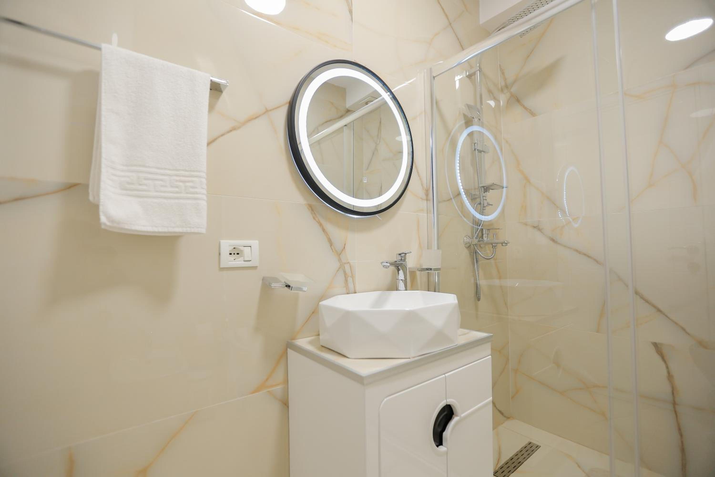 Miku Apartment-Amazing 1BD At Wilson Square