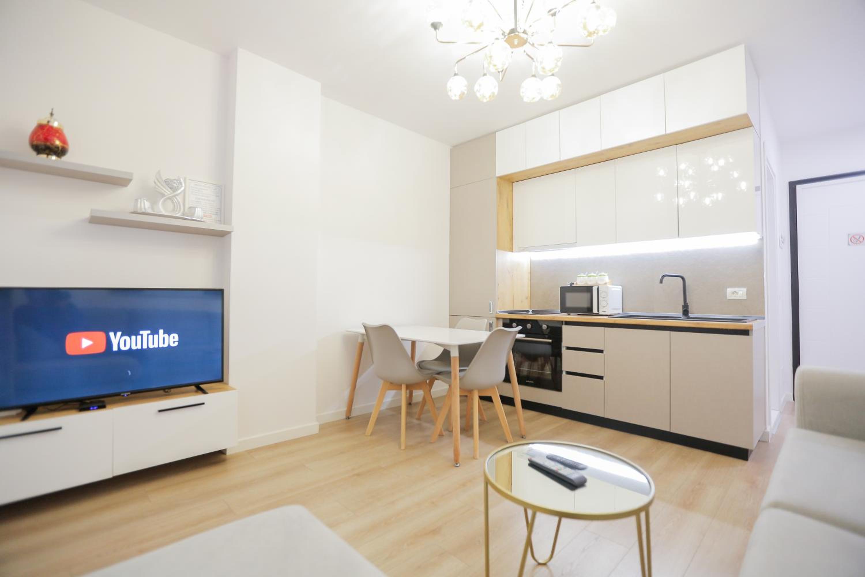 Miku Apartment-Amazing 1BD At Wilson Square