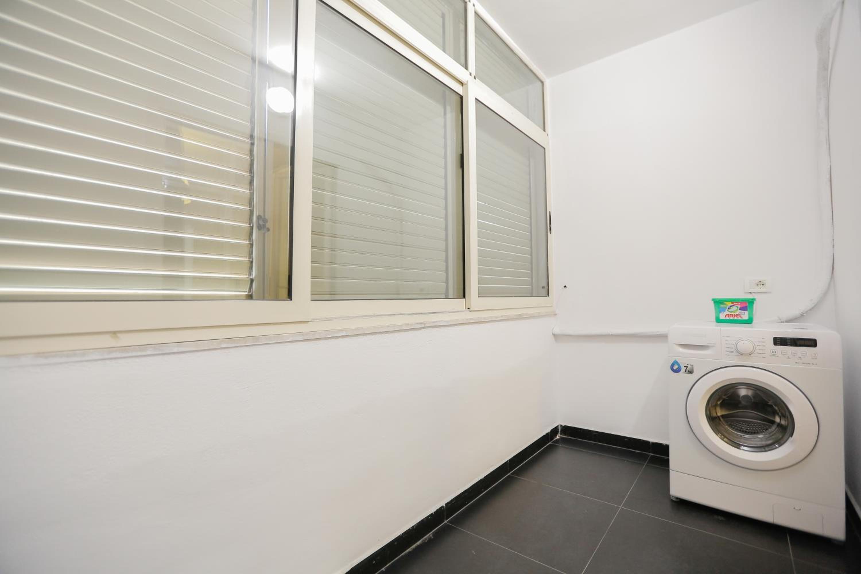 Miku Apartment-Amazing 1BD At Wilson Square