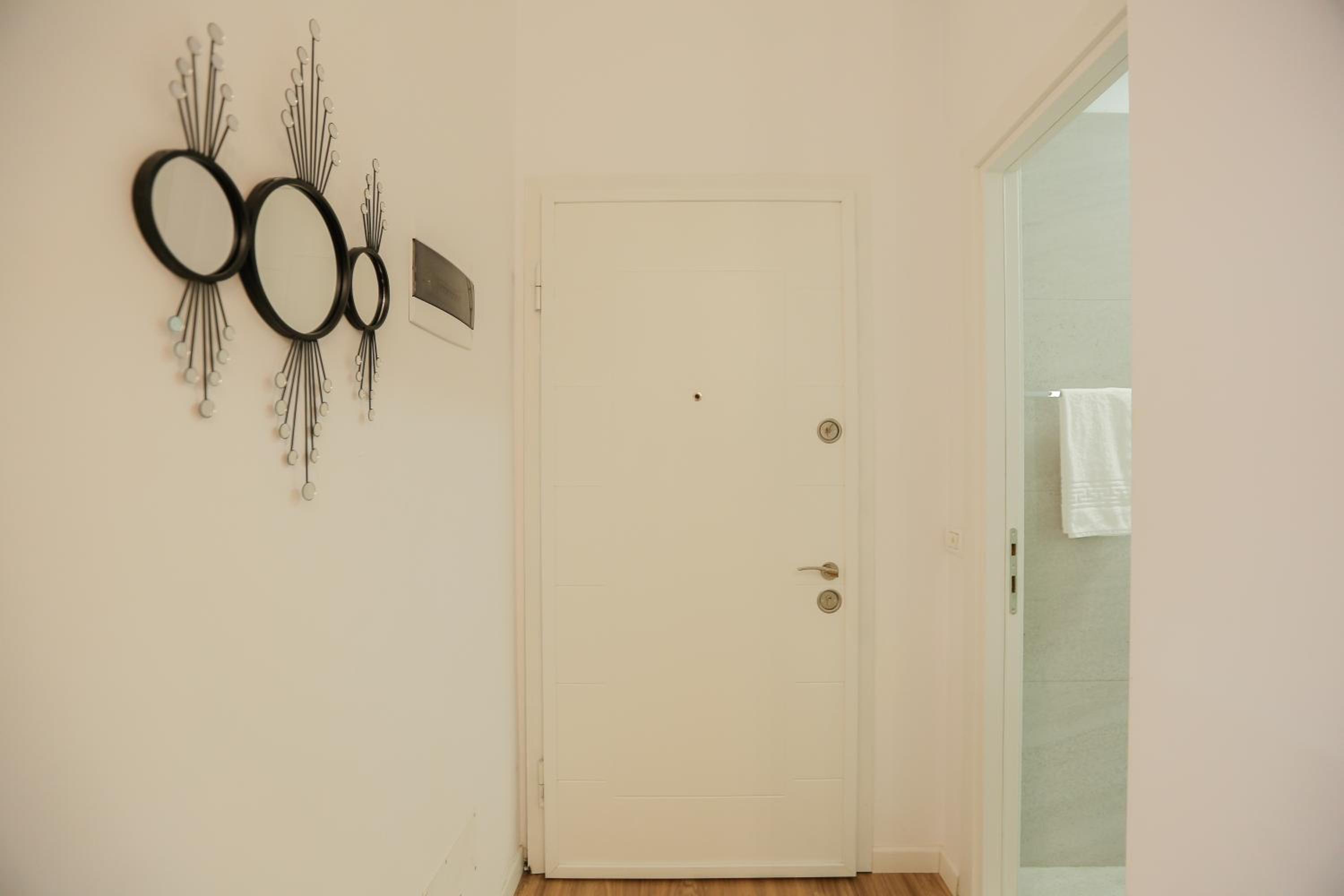 Miku Apartment-Sophisticated 2BD Apartment At Taiwan