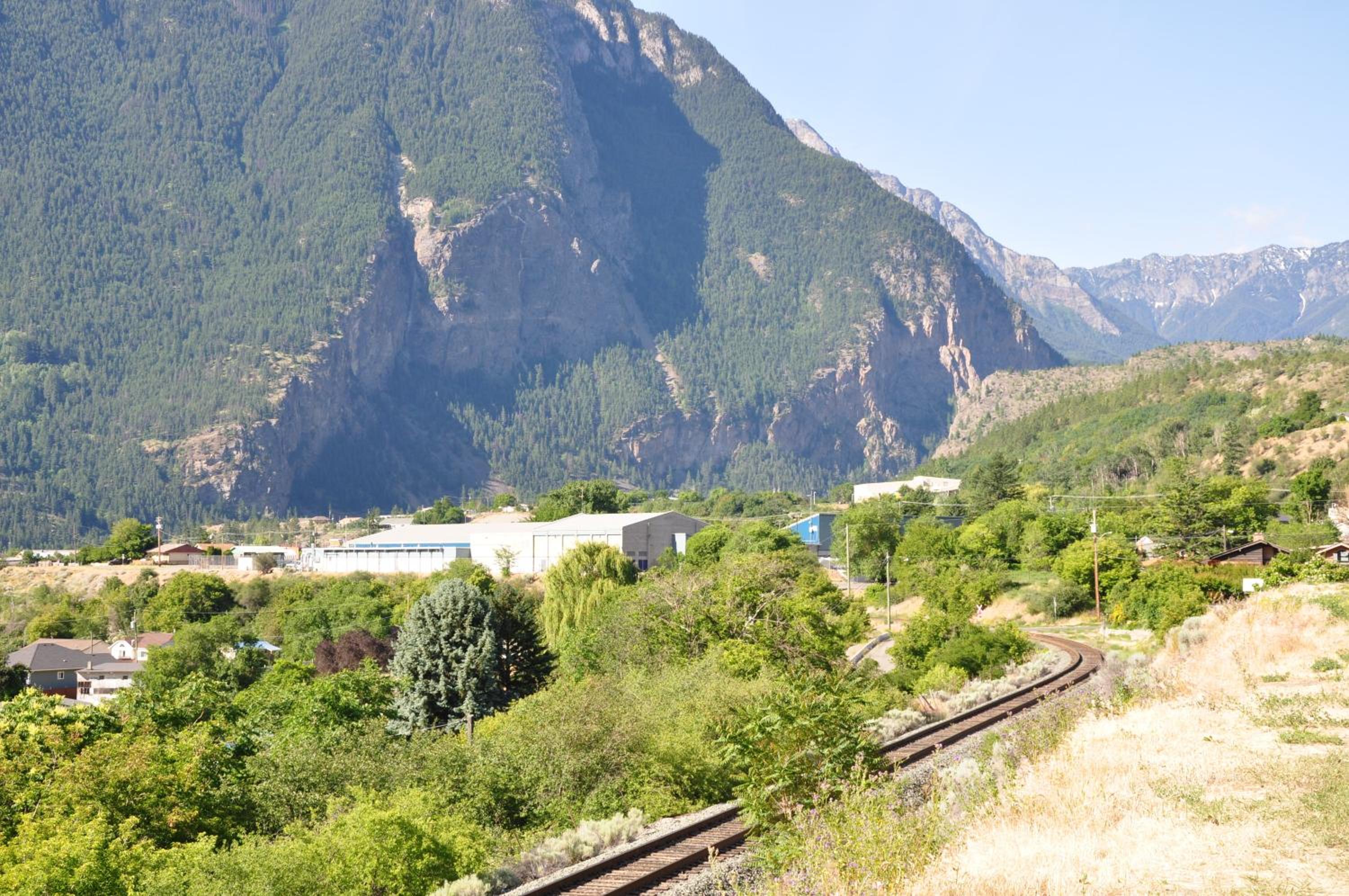 Canadas Best Value Inn Mile-0-Motel Lillooet view 5