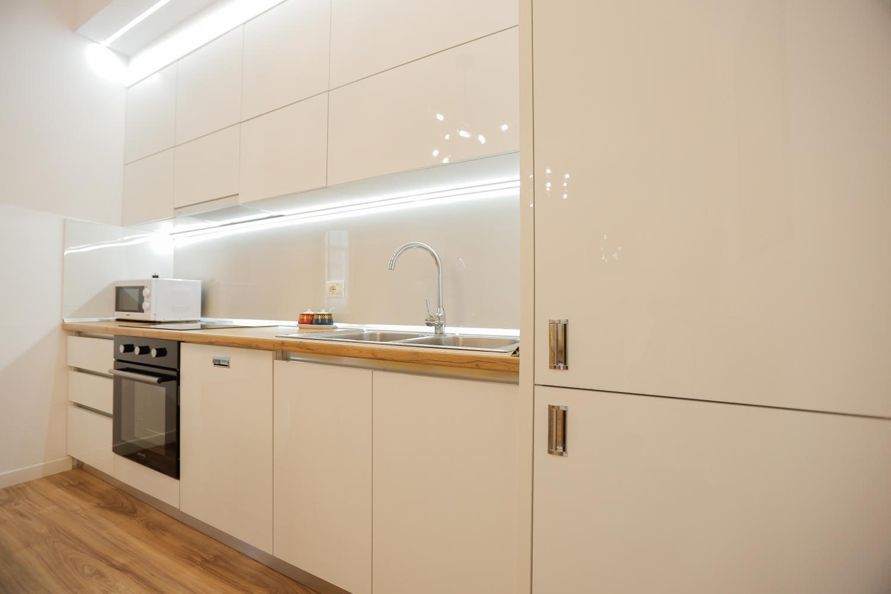 Miku Apartment-Sophisticated 2BD Apartment At Taiwan