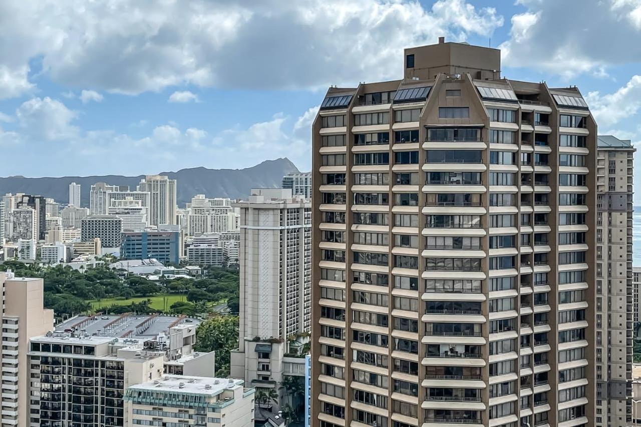 Marina Tower by TS view 5