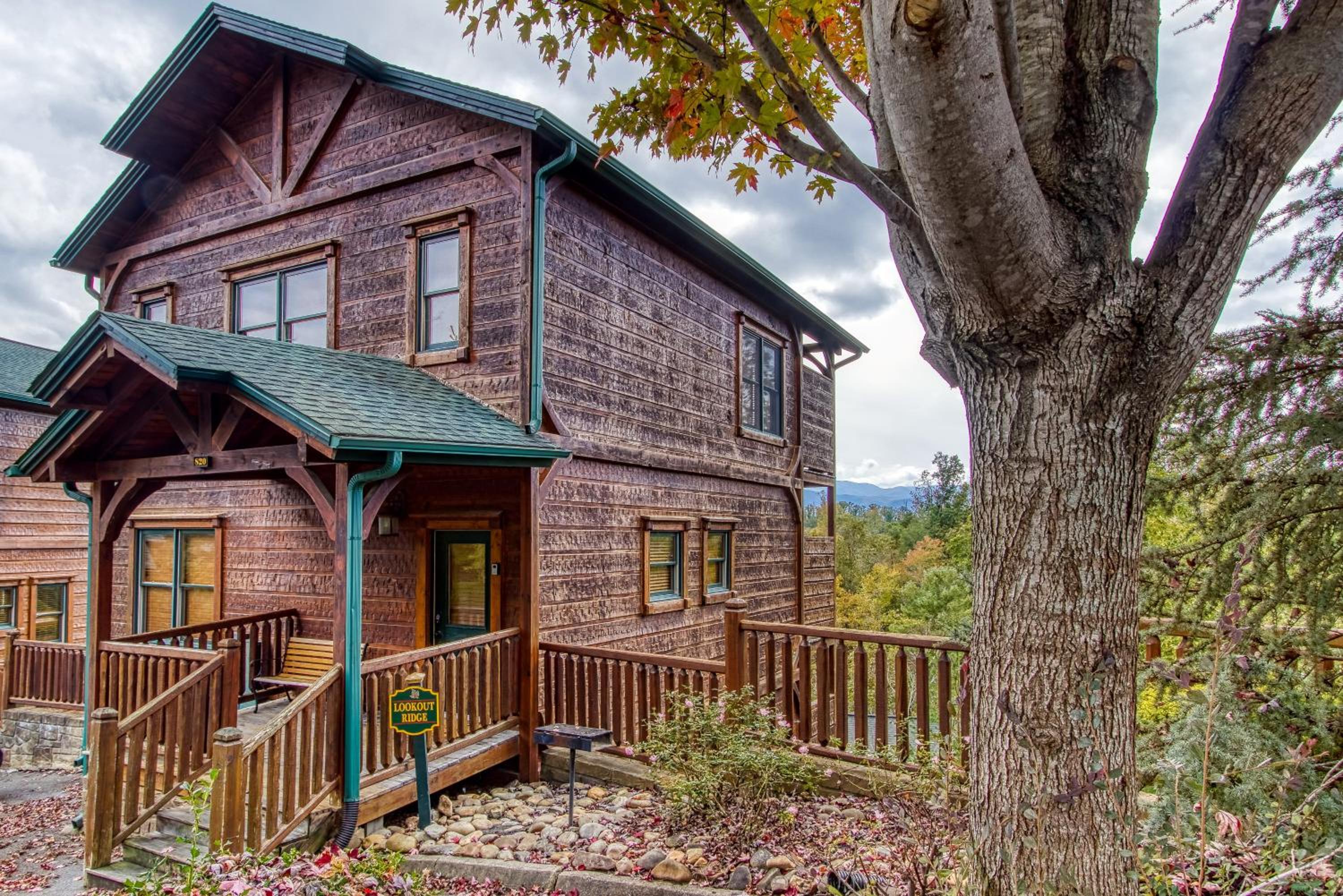 Lazy Bear Lodge