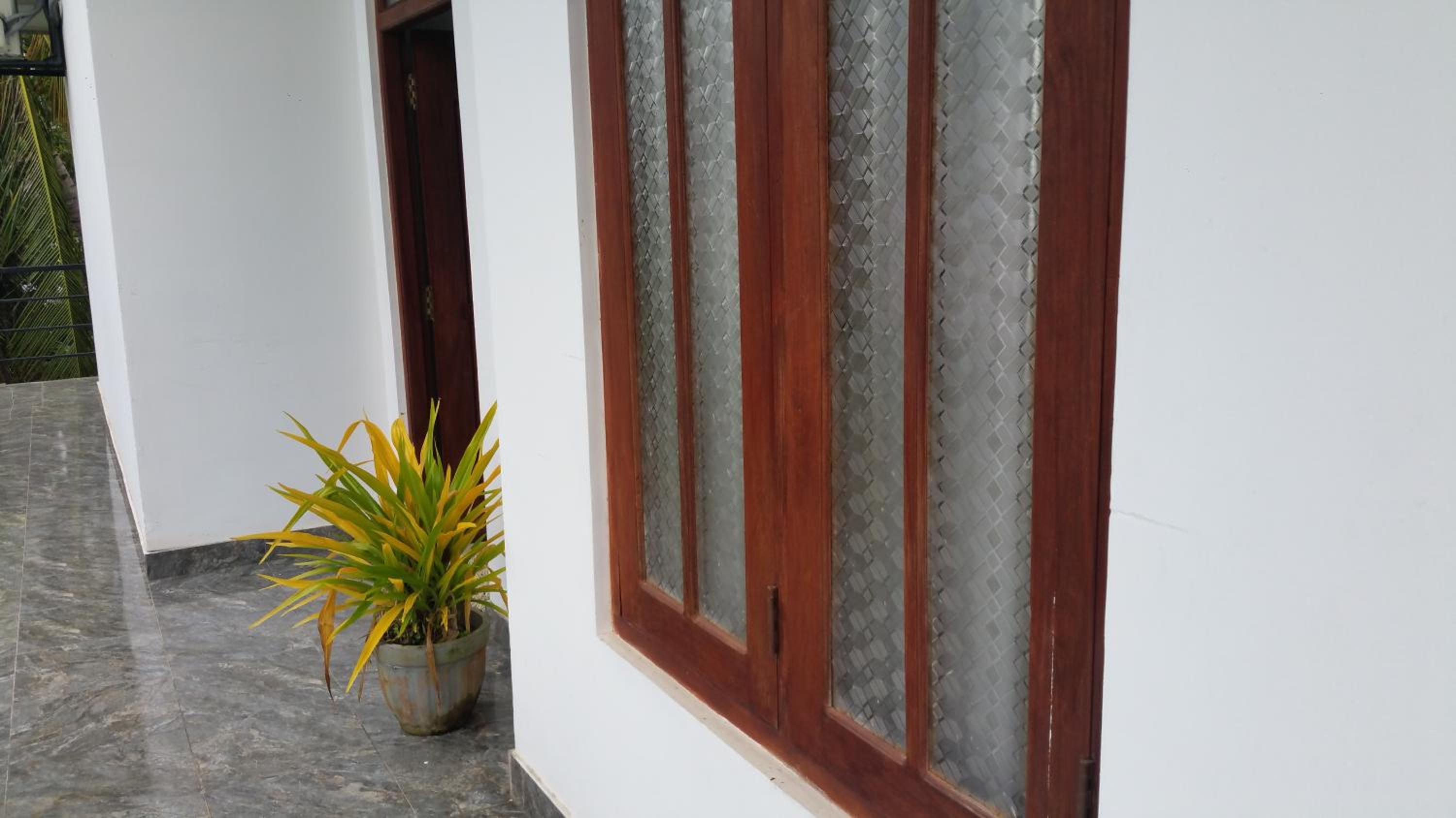 Kavirose Holiday Home view 5