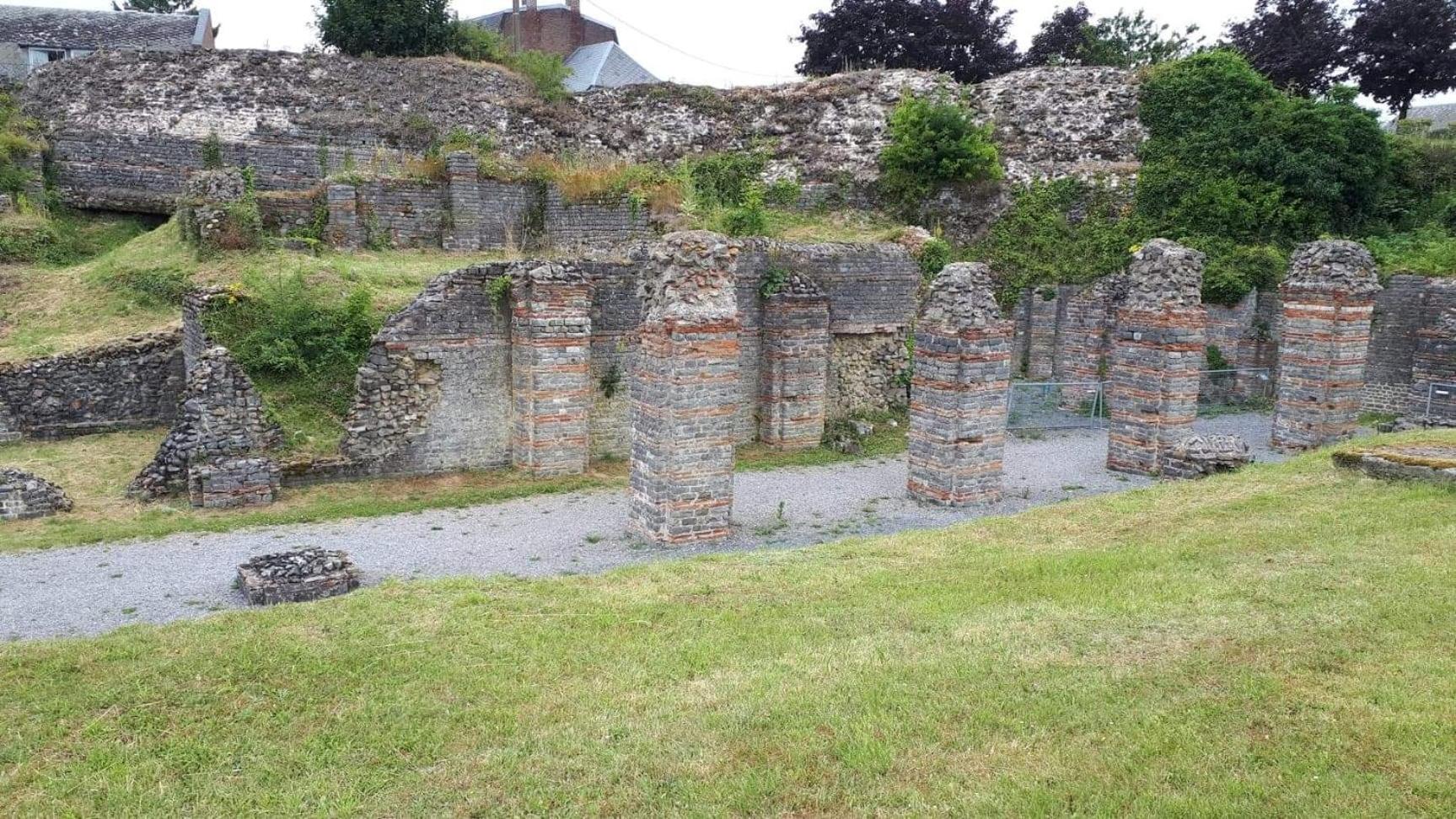Photo 11