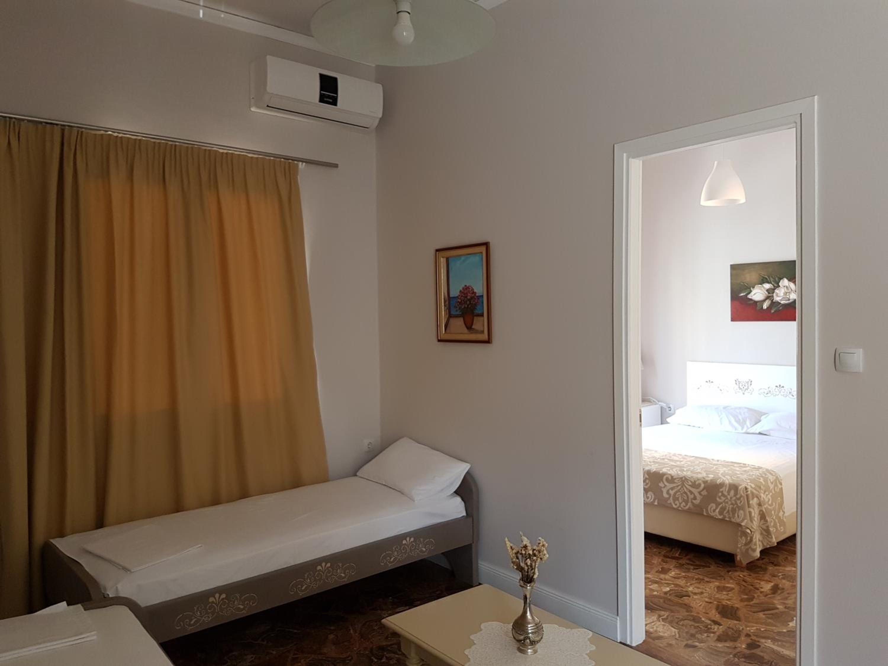 Heraklion Old Port Apartments