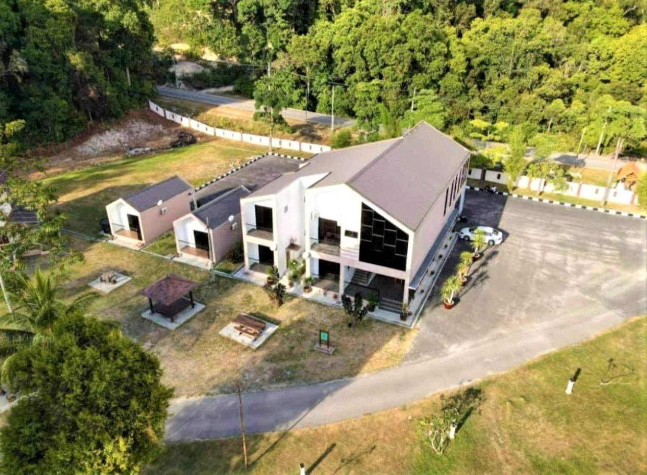 Photo 18