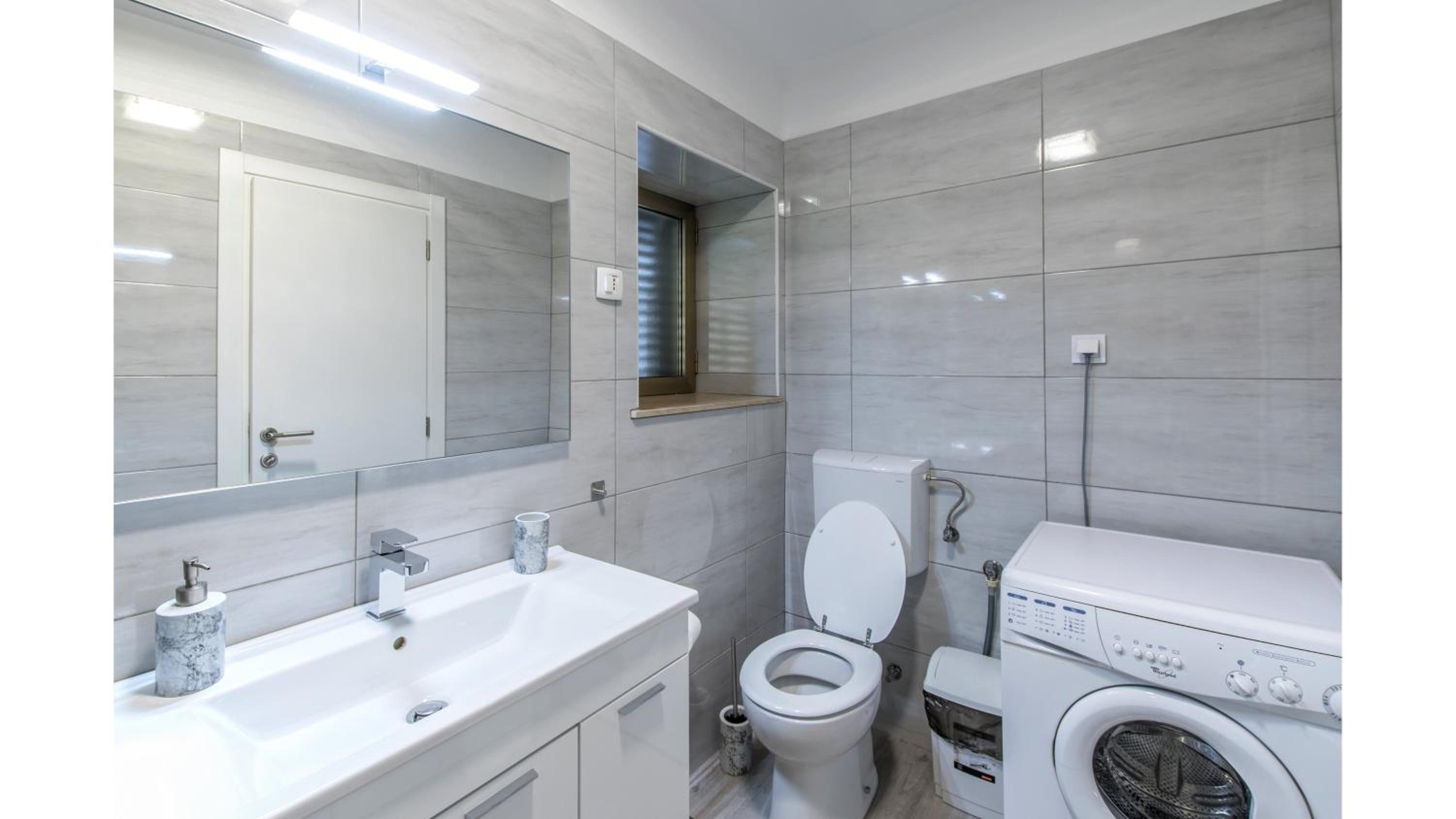 Apartment Erin by Rent Istria view 5